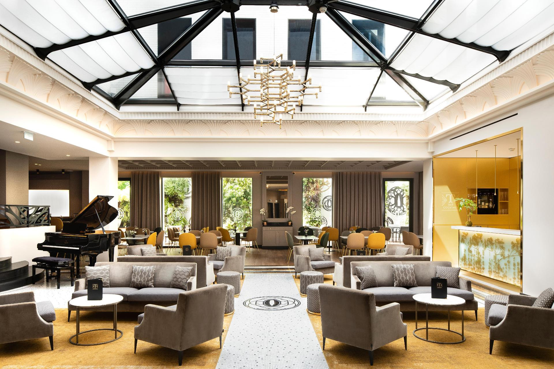 Vista Lobby Le Tsuba Hotel