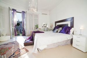 Alquiler Vacacional - 3 BEDROOM LUXURY FLAT IN SAFE RESIDENTIAL BARCELONA CENTER