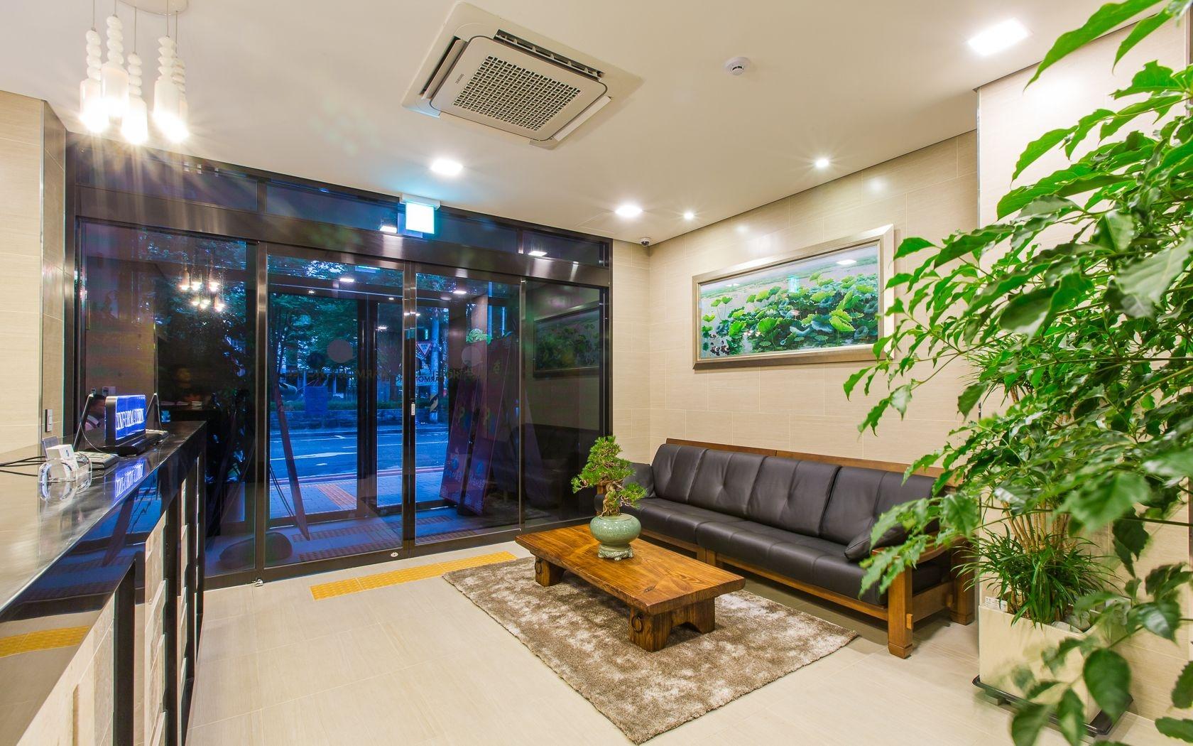 Vista Lobby Harmony Hotel