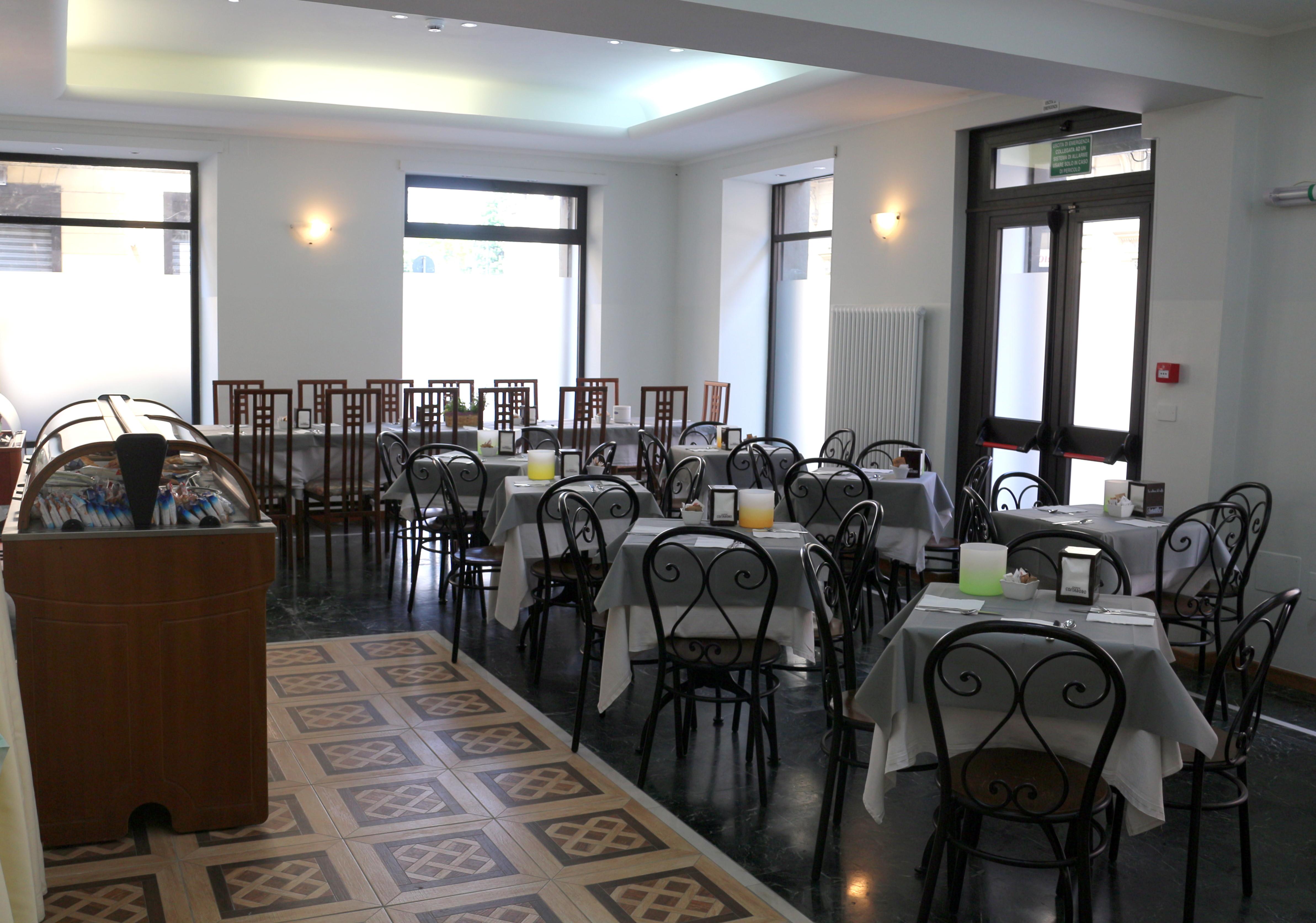 Bar/Salón Hotel Italia