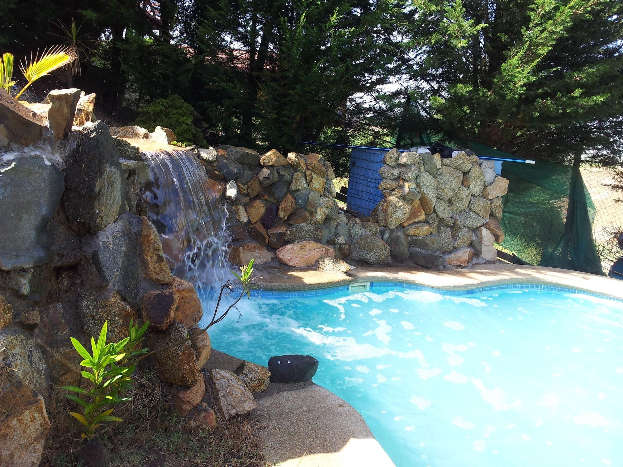 Vista Piscina Casa Cuento