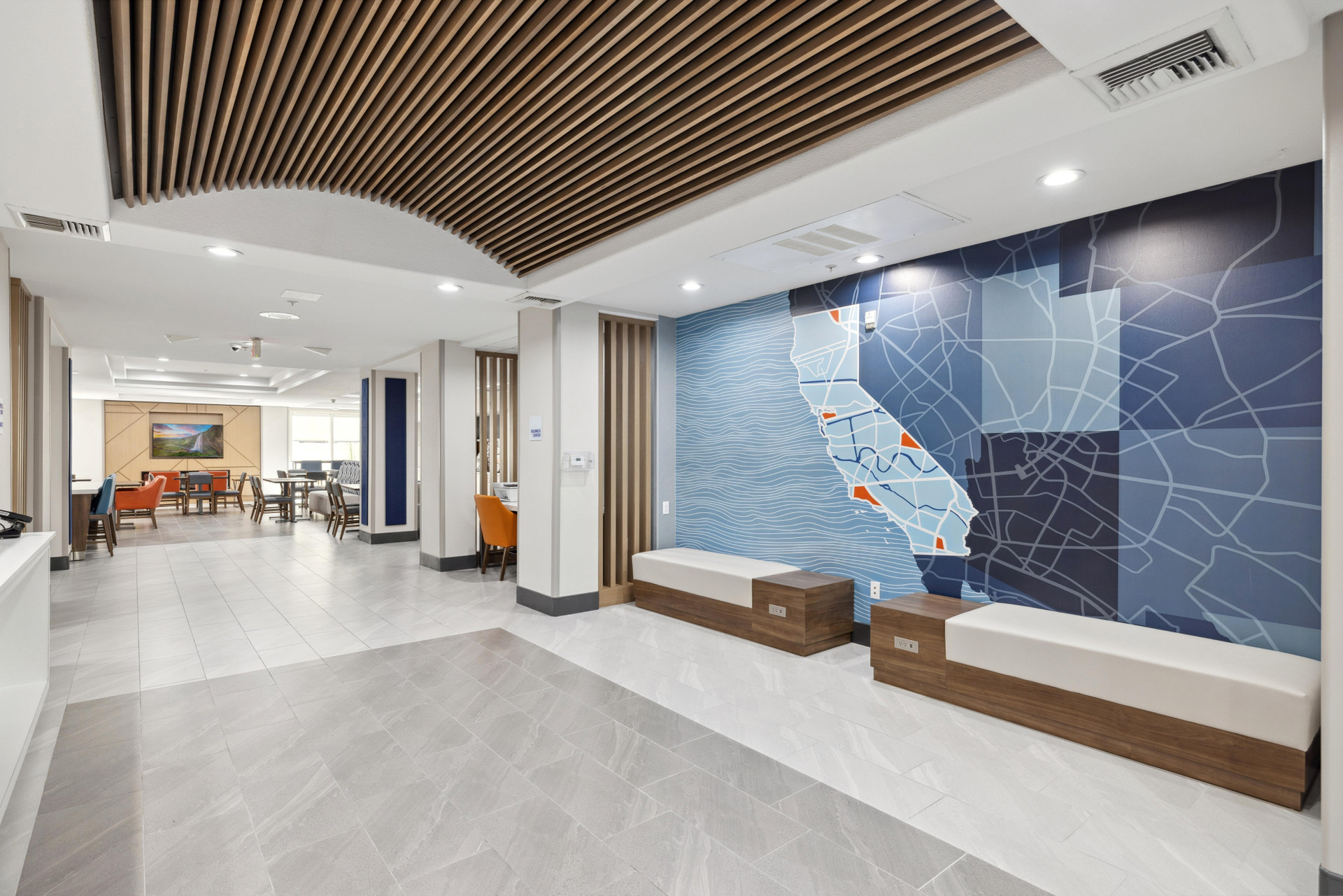 Vista Lobby Holiday Inn Express Hotel & Suites Vacaville by IHG