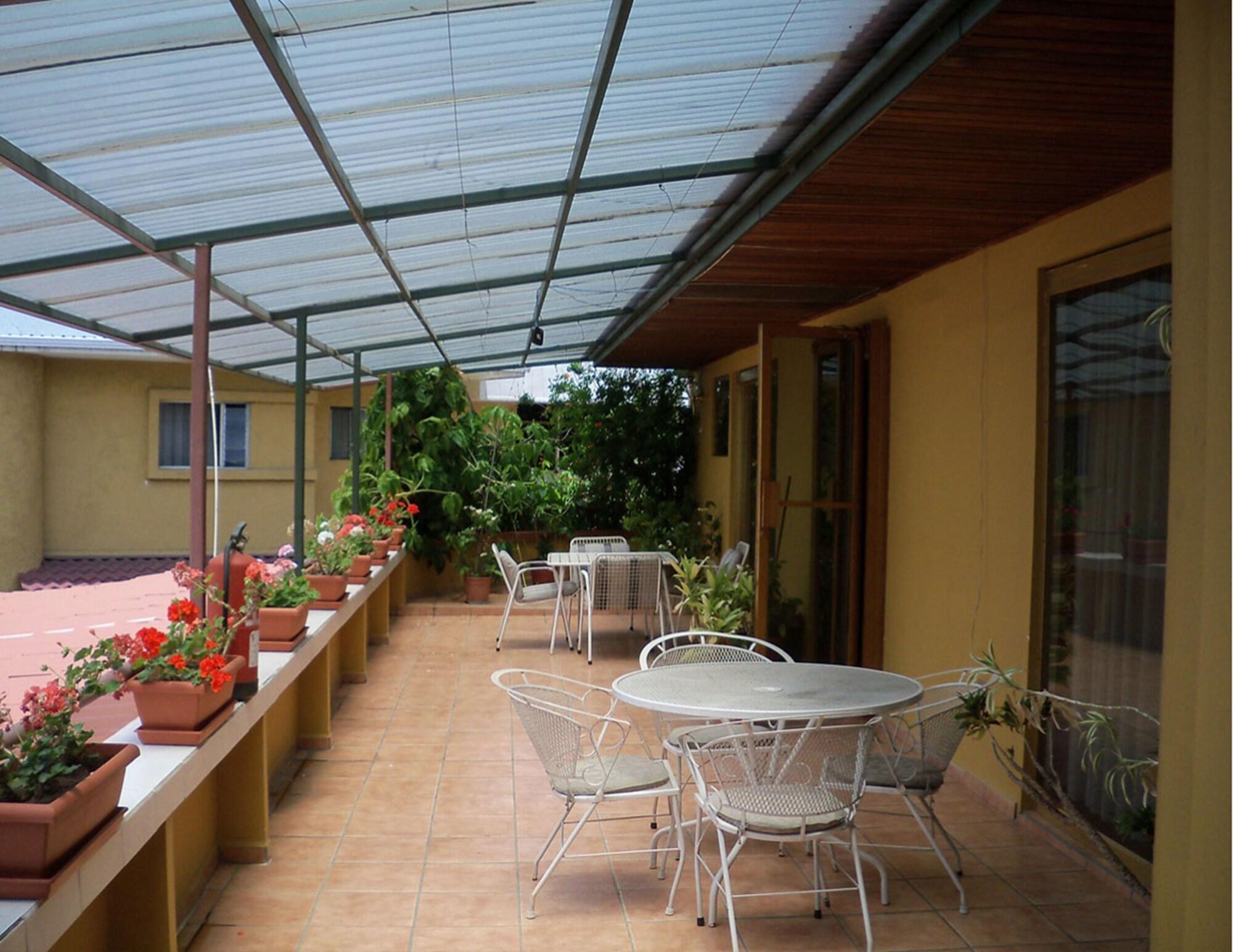 Vista Exterior Puerta del Sol