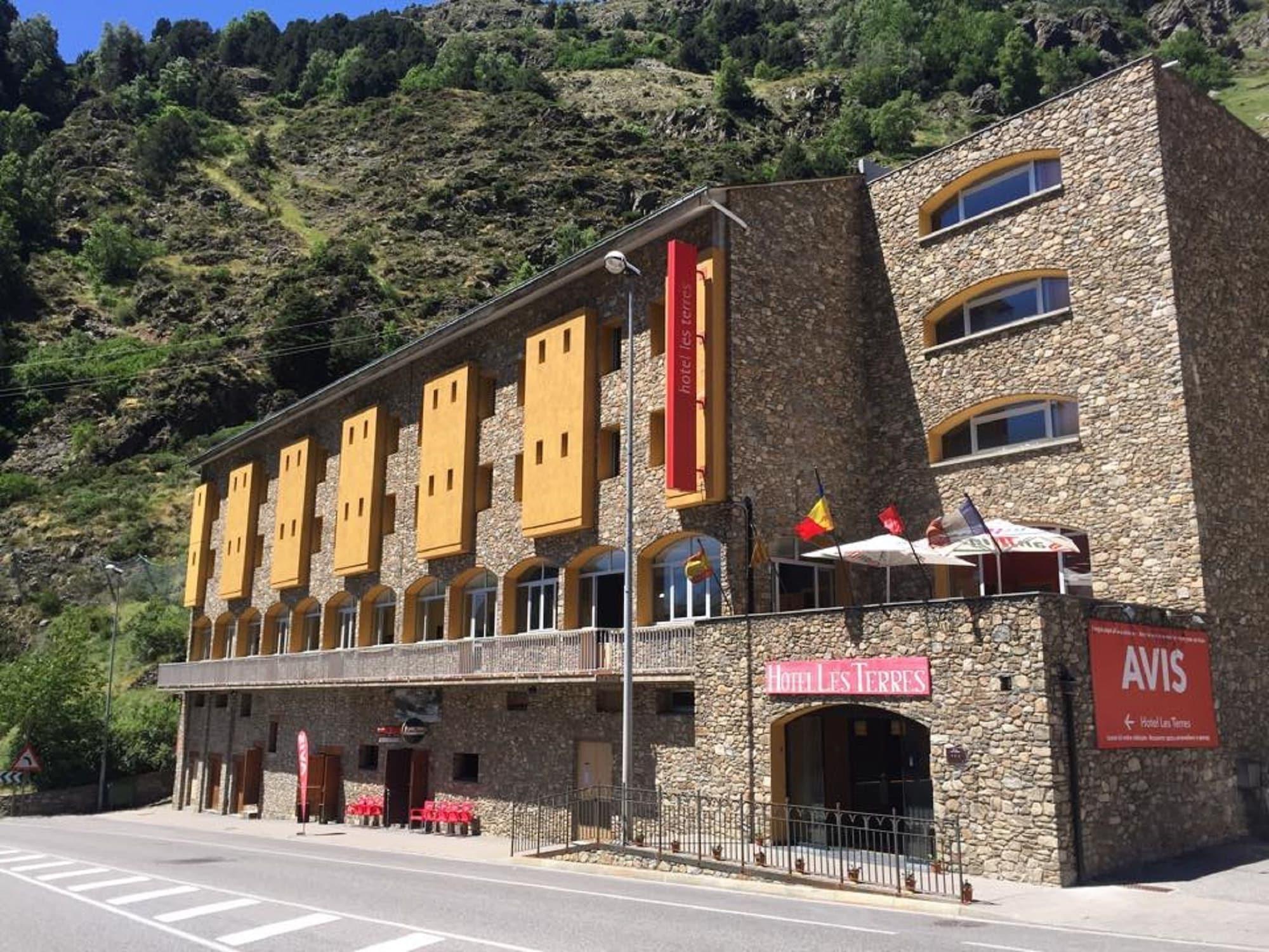 Varios Hotel Les Terres