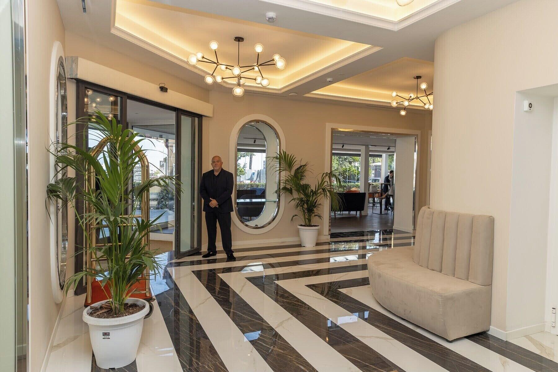 Vista Lobby SPLENDIDE RIVIERA