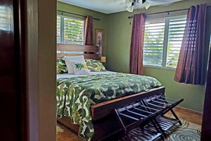 Alquiler Vacacional - Private Pool*Full Solar*Secluded Rainforest Setting*1 Mile from PR3*20 From SJU