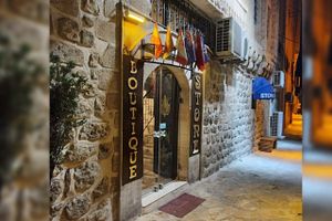 Alojamiento - Stone Boutique Hotel