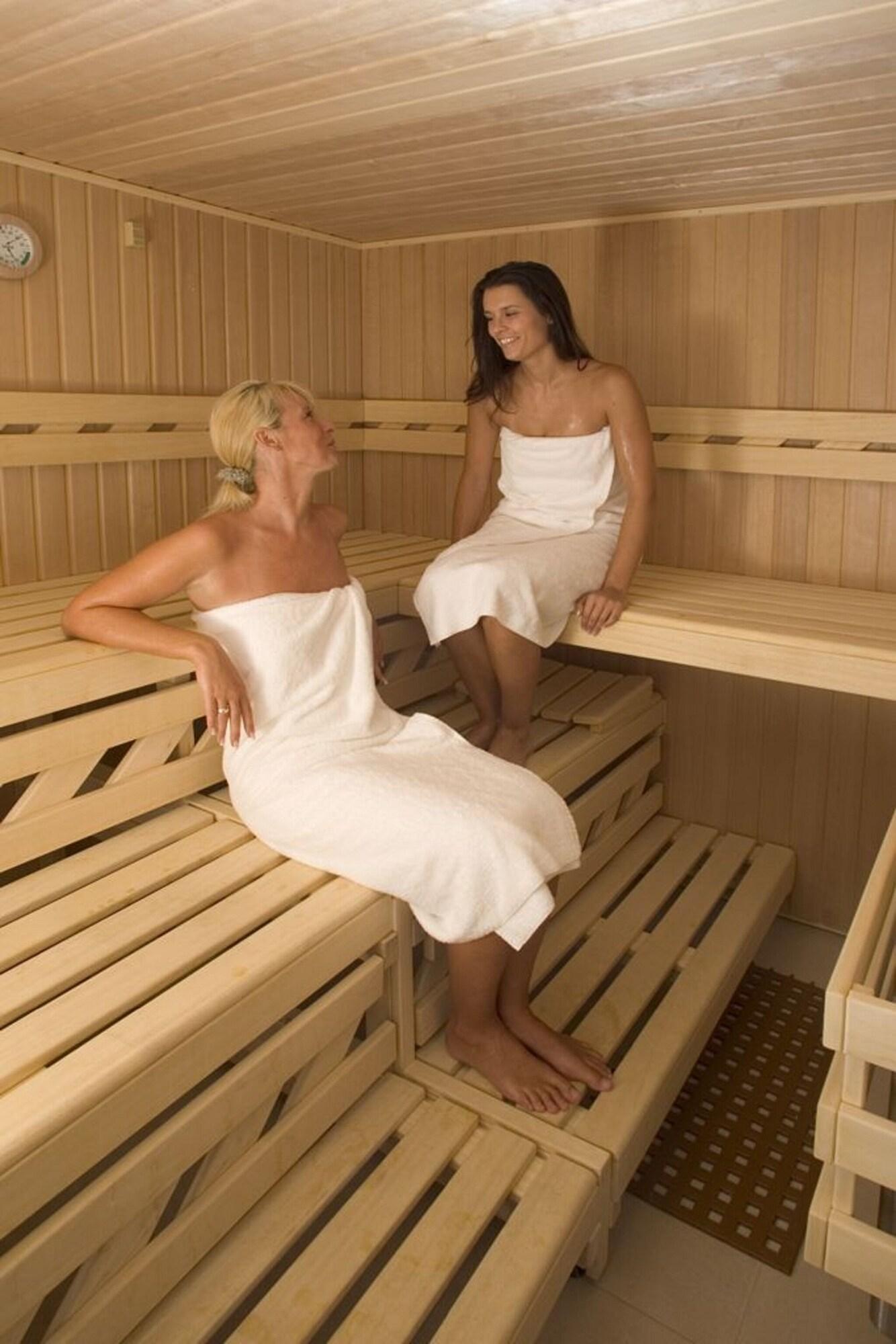 Spa NOVINA HOTEL Herzogenaurach Herzo Base