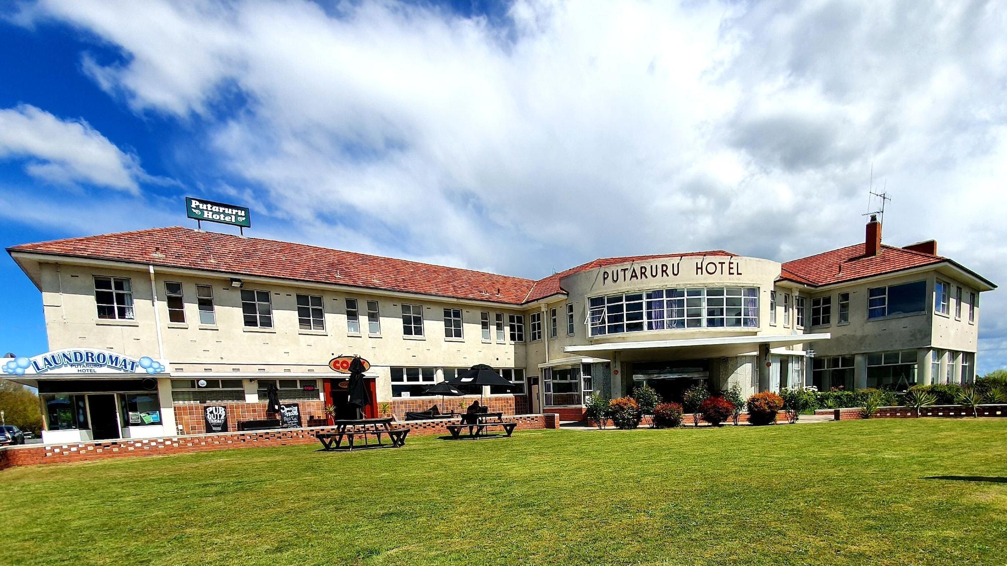 Varios Putaruru Hotel