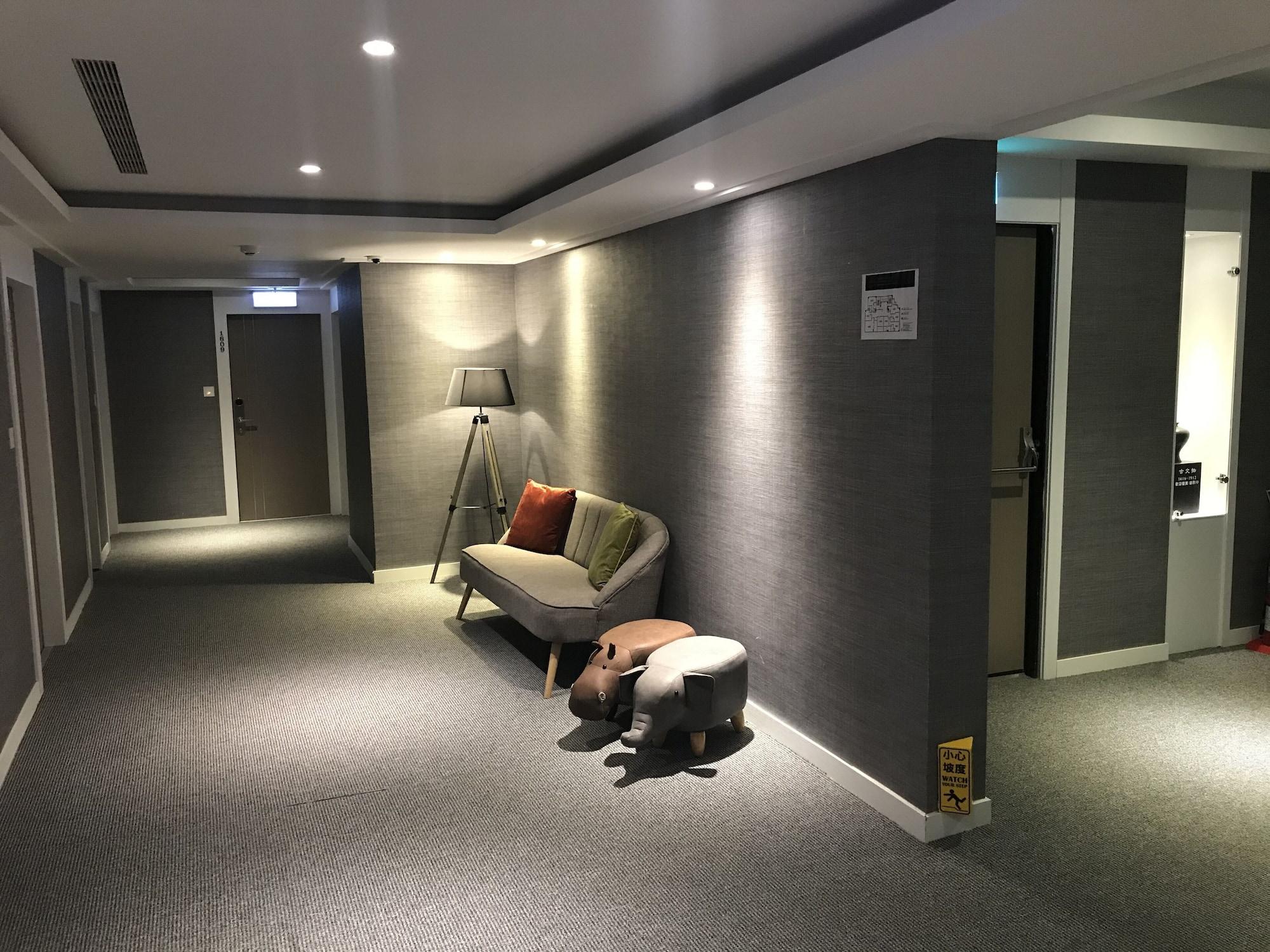 Comodidades del Alojamiento Golden Garden Hotel