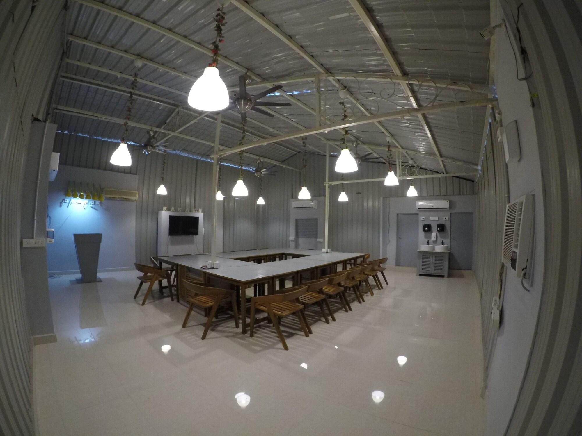 Salón de Baile Kakaku The Guest House