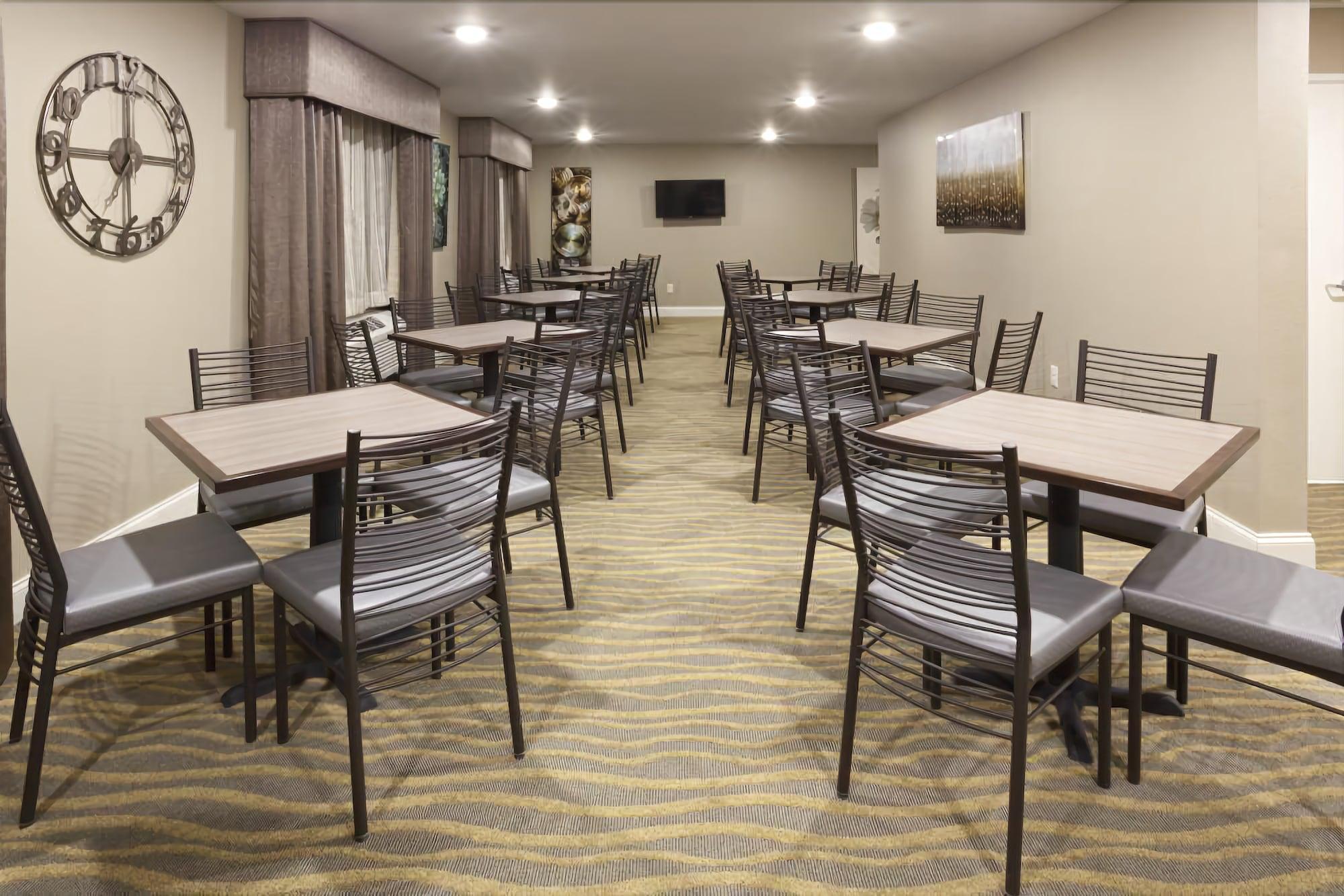 Restaurant Grandstay Hotel Suites Thief River Falls