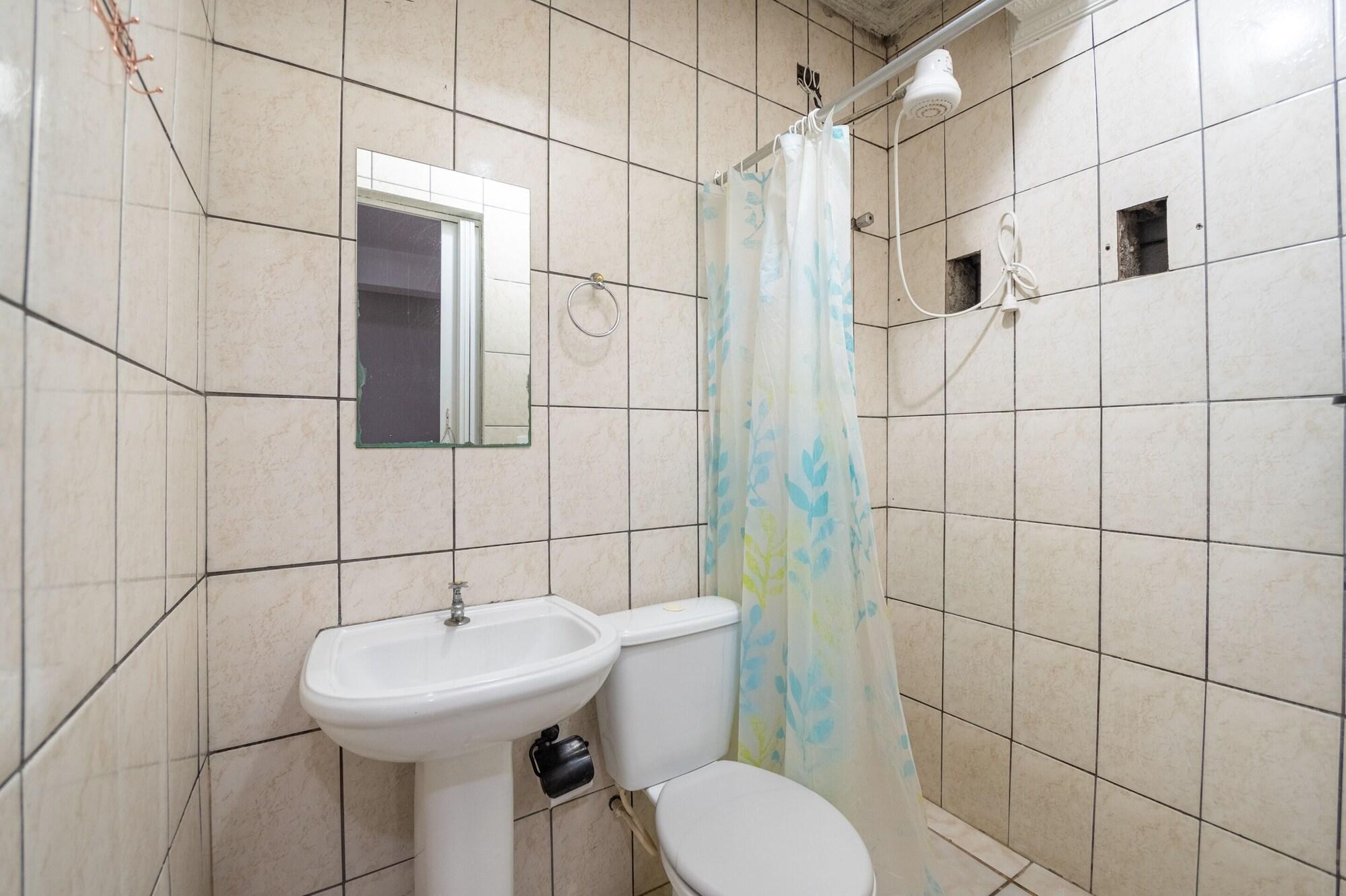 Equipamiento de Habitación OYO Nações Unidas, São Paulo