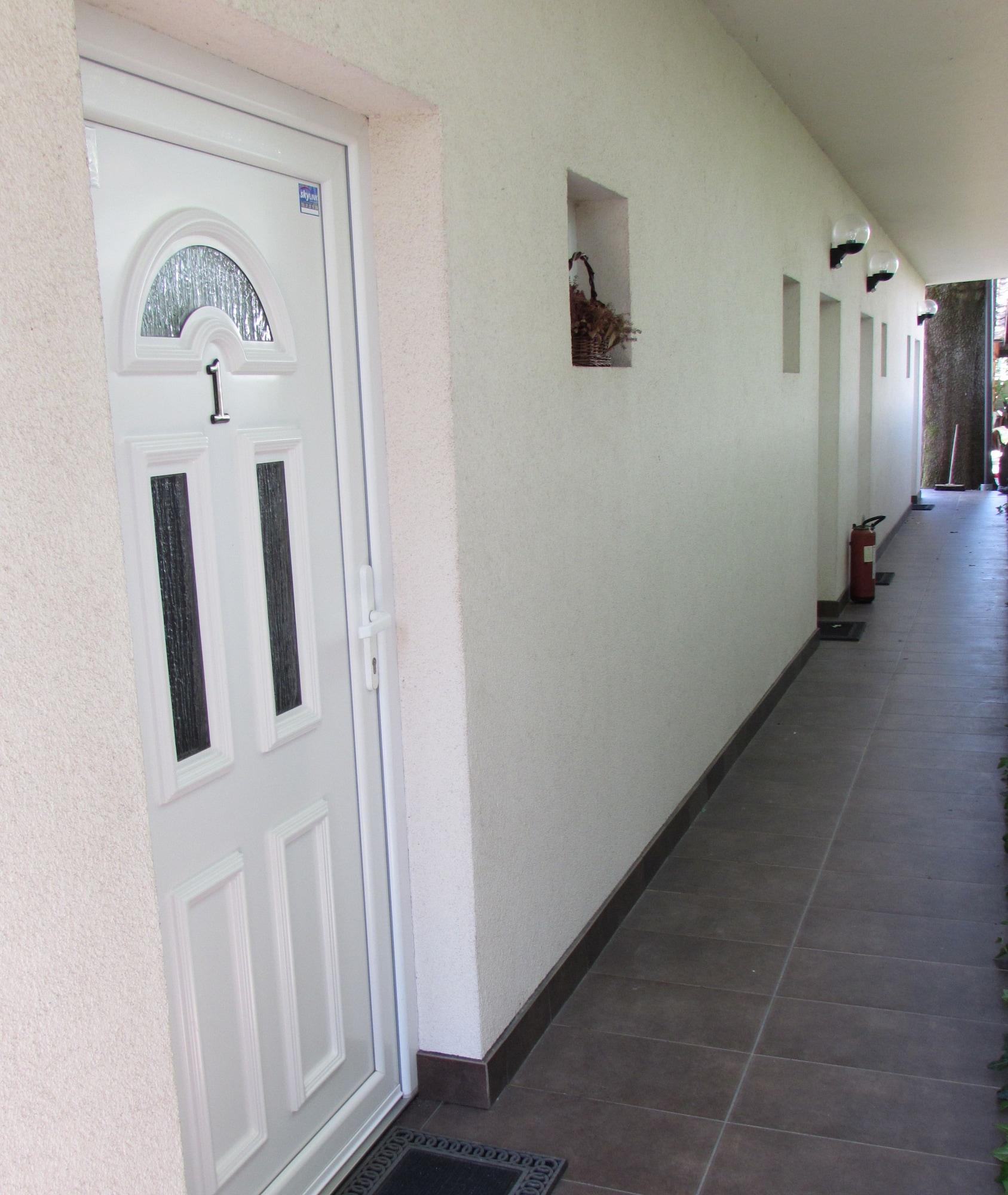 Varios Hotel Guesthouse Stari Jasen