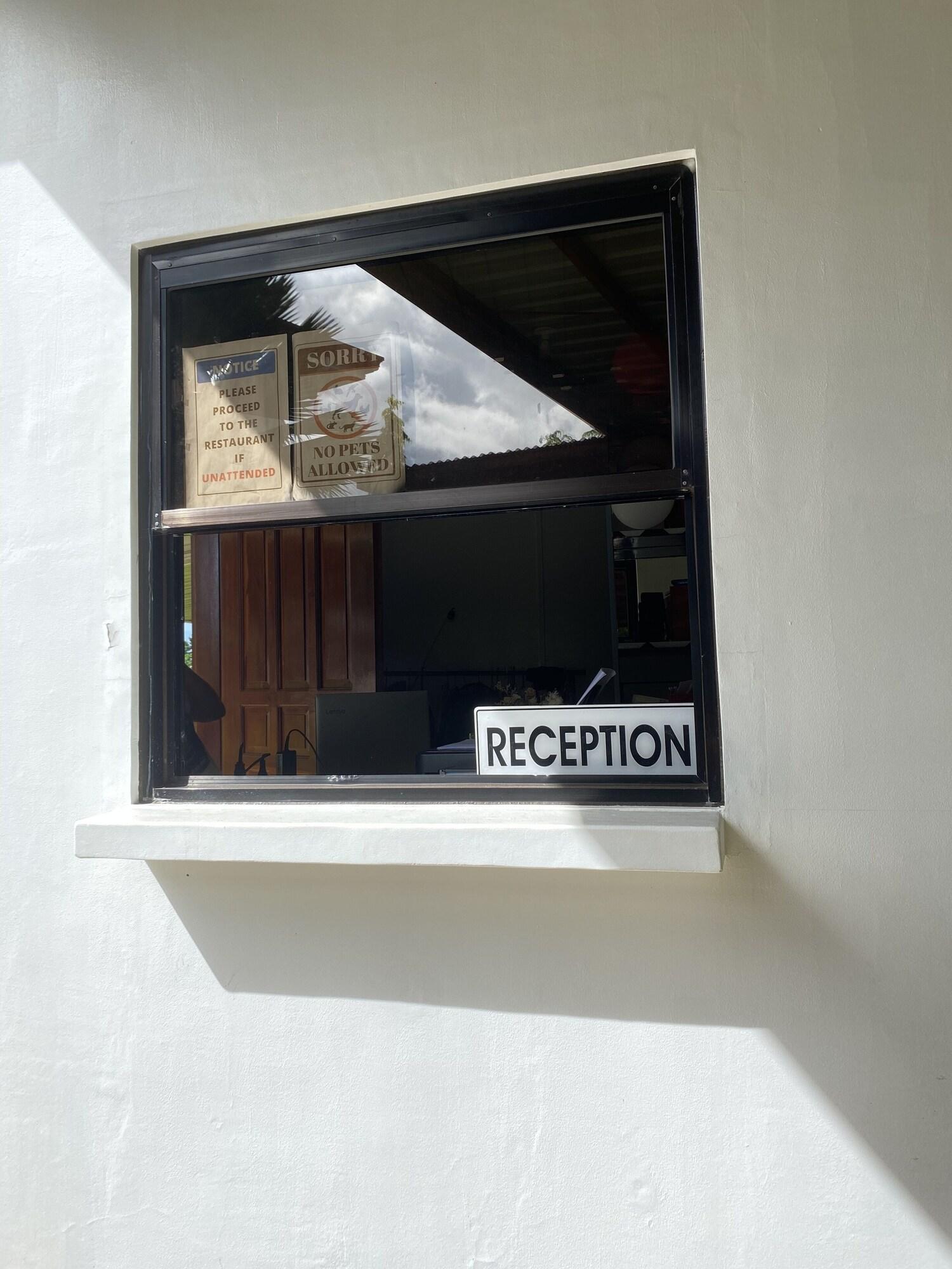 Vista Lobby Tongatok Cliff Resort