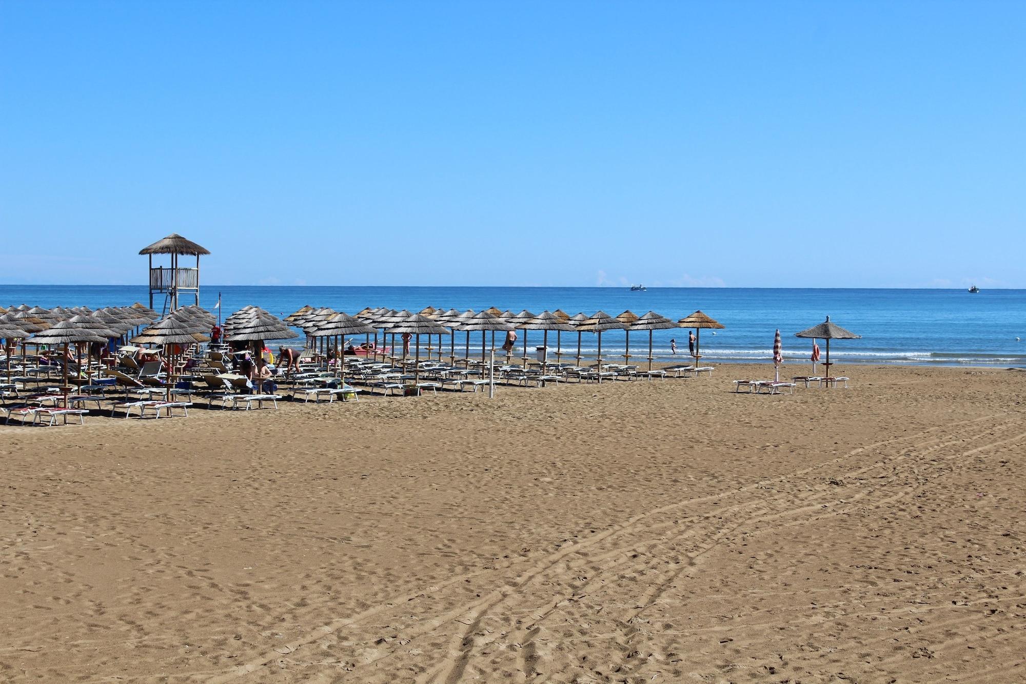 Playa Hotel delle More