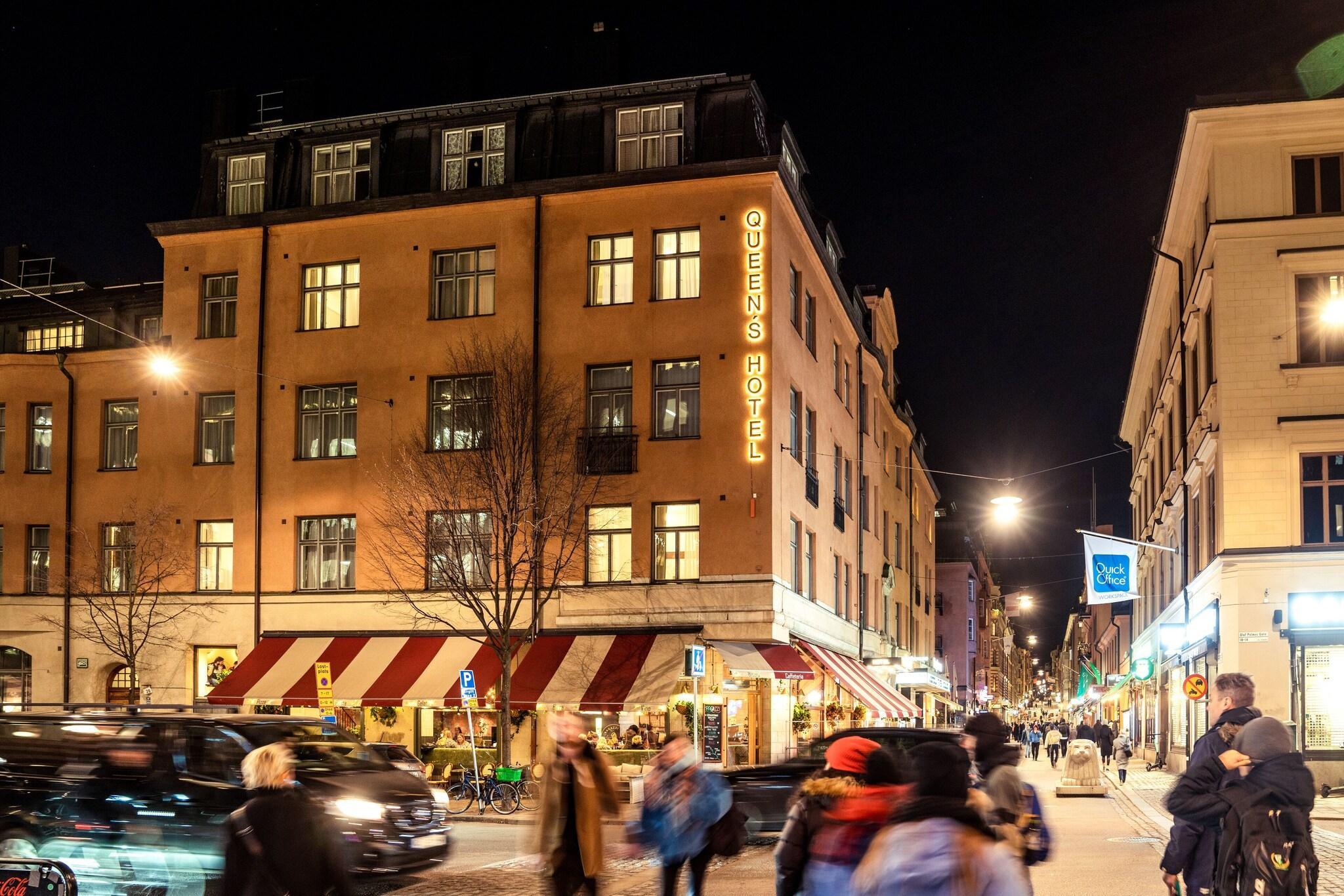 Varios Queen's Hotel by First Hotels