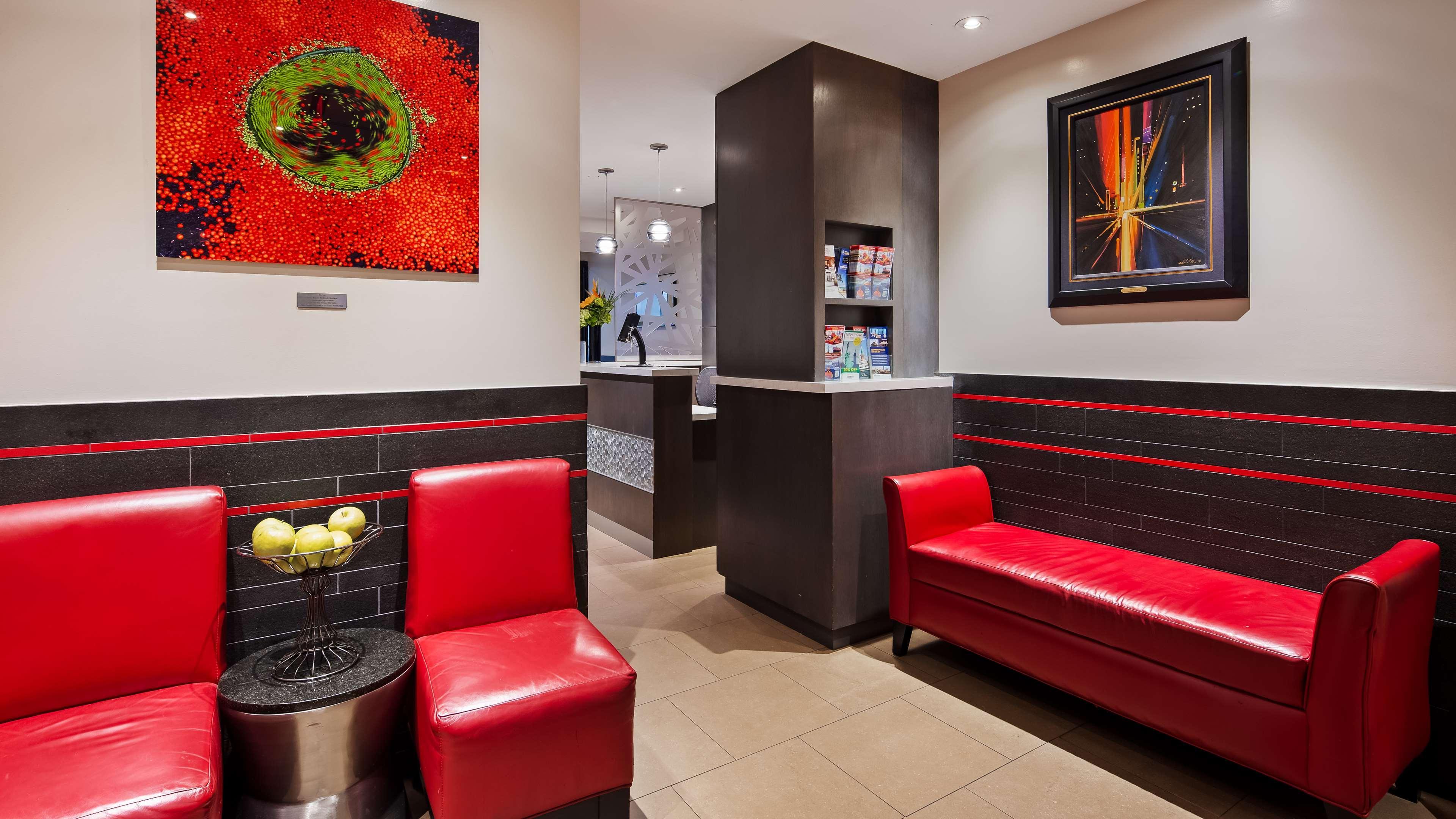 Vista Lobby The Bayard