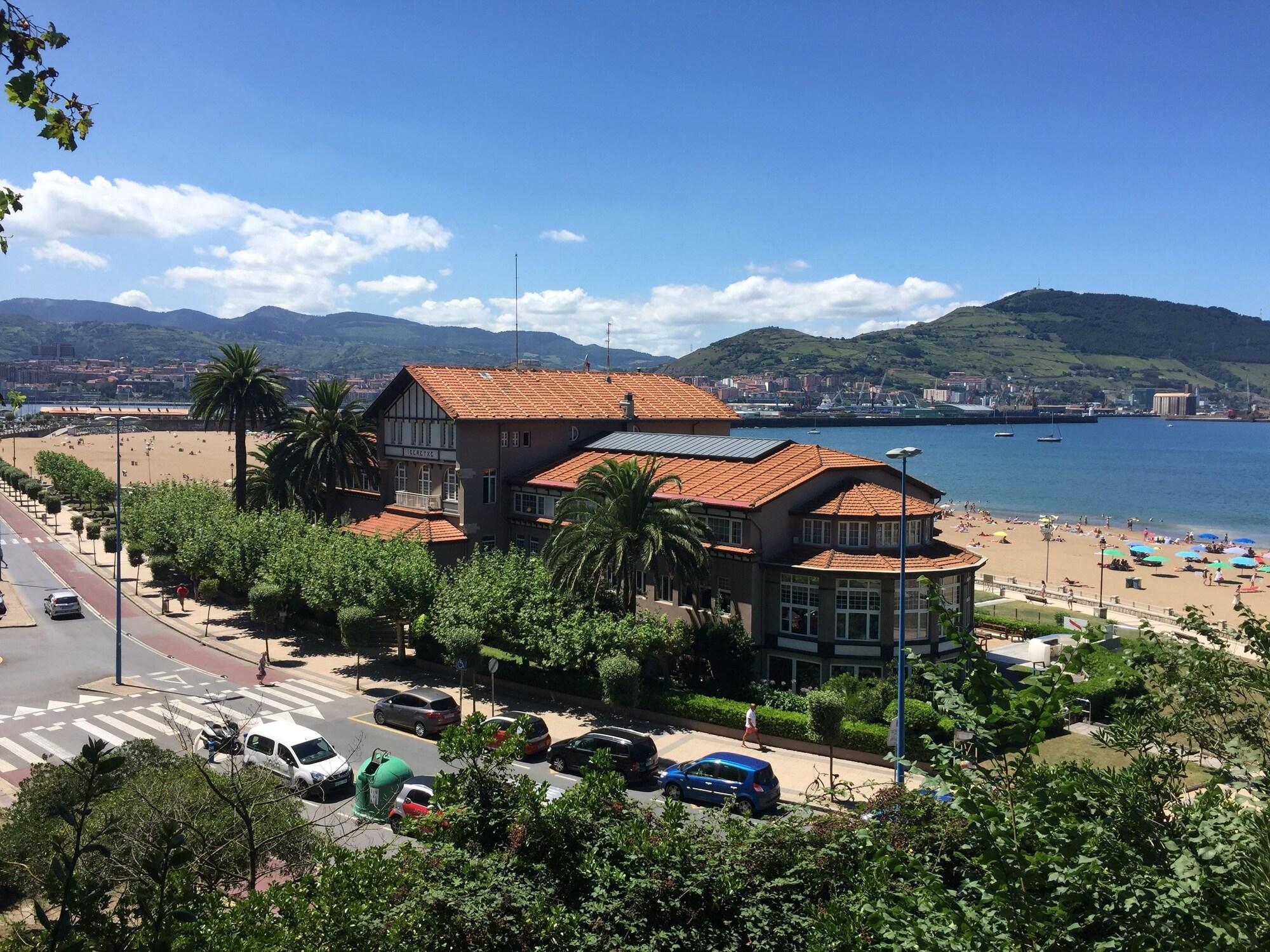 Varios Hotel Igeretxe