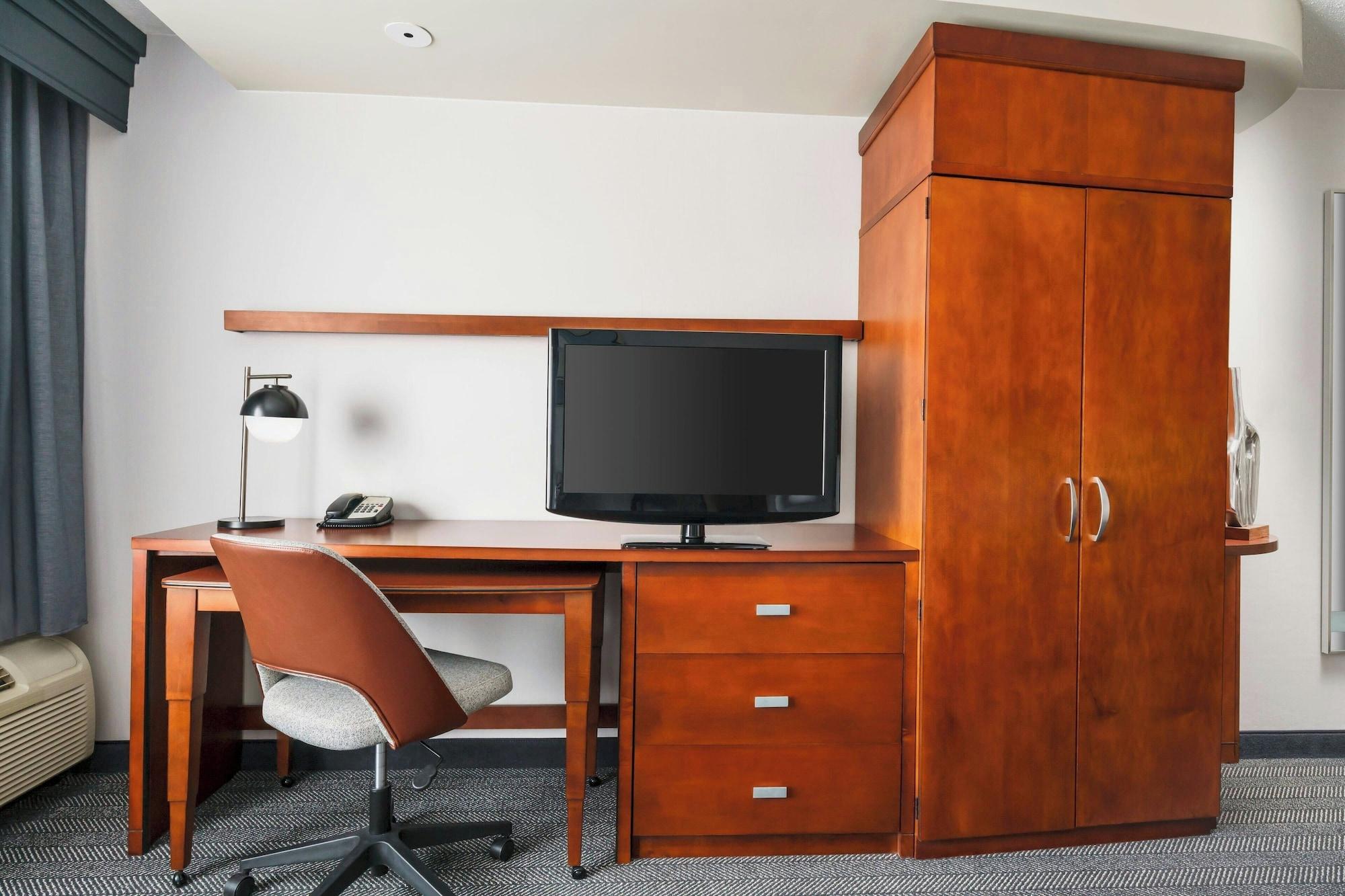Habitación Courtyard By Marriott Farmington