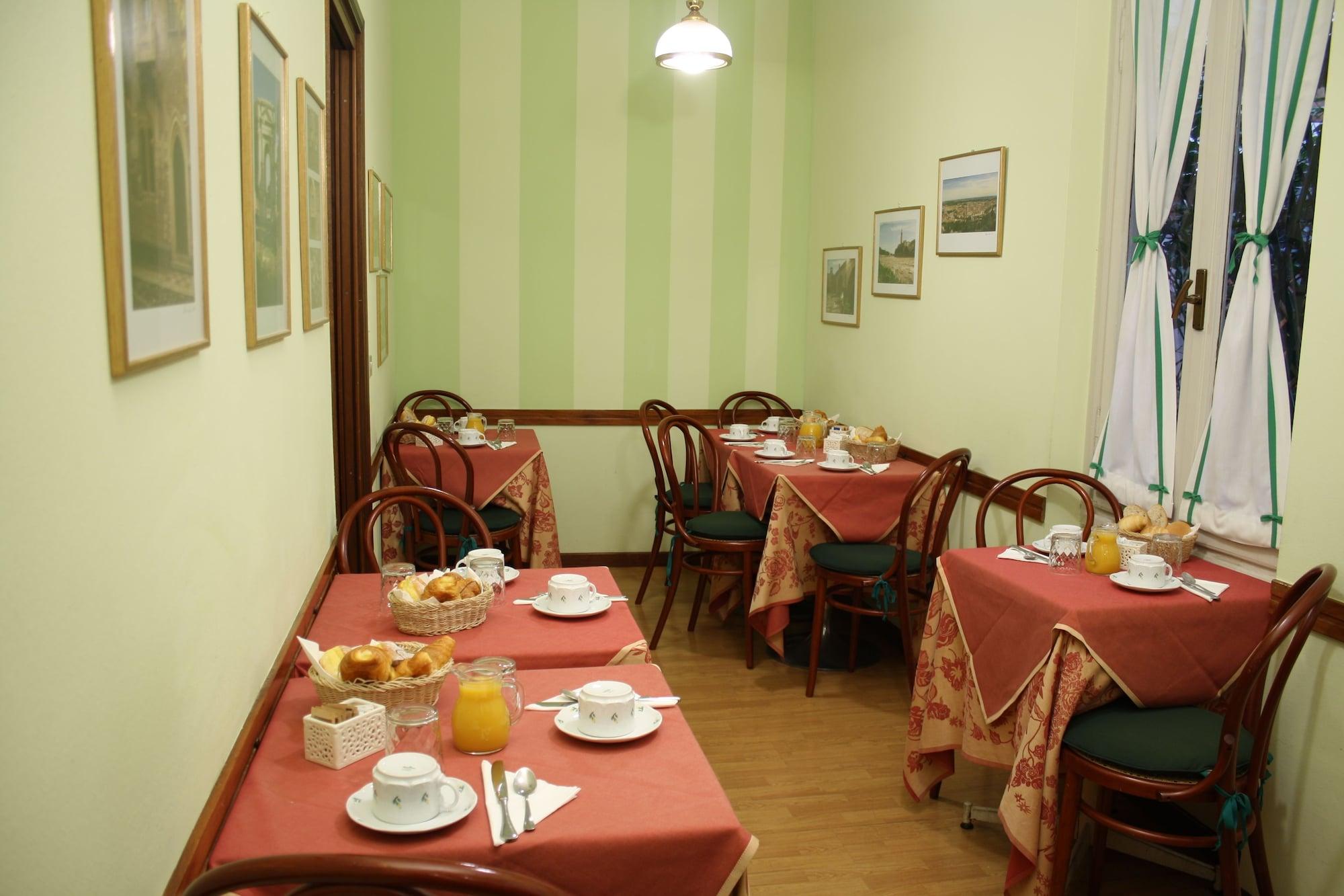 Bar/Salón Hotel Torcolo
