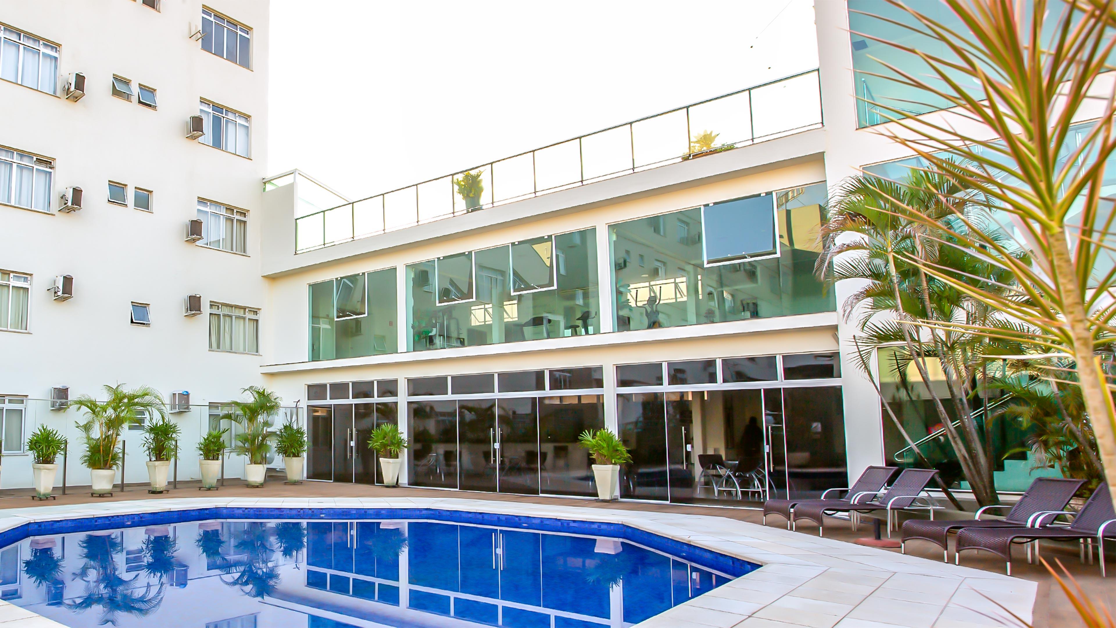 Vista Piscina Pietro Angelo Hotel