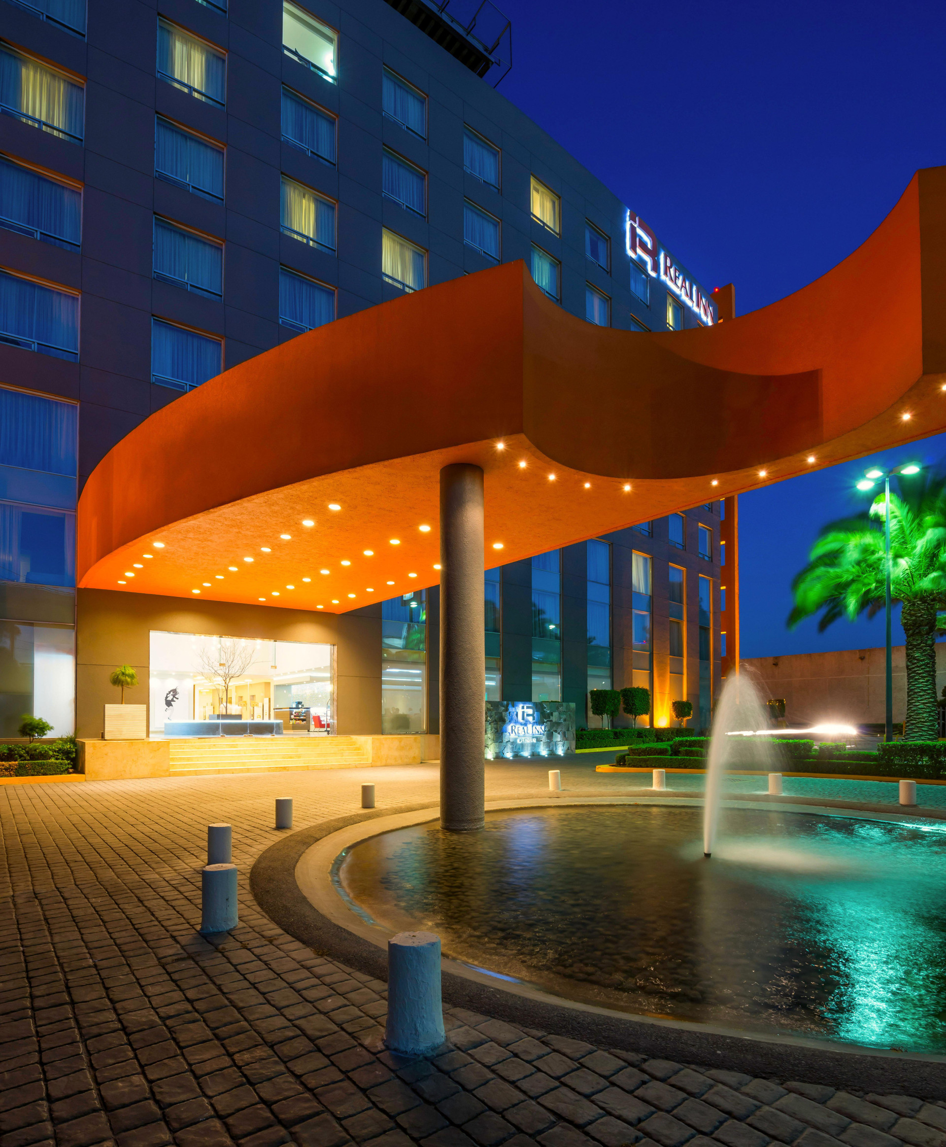 Vista Exterior Real Inn Perinorte