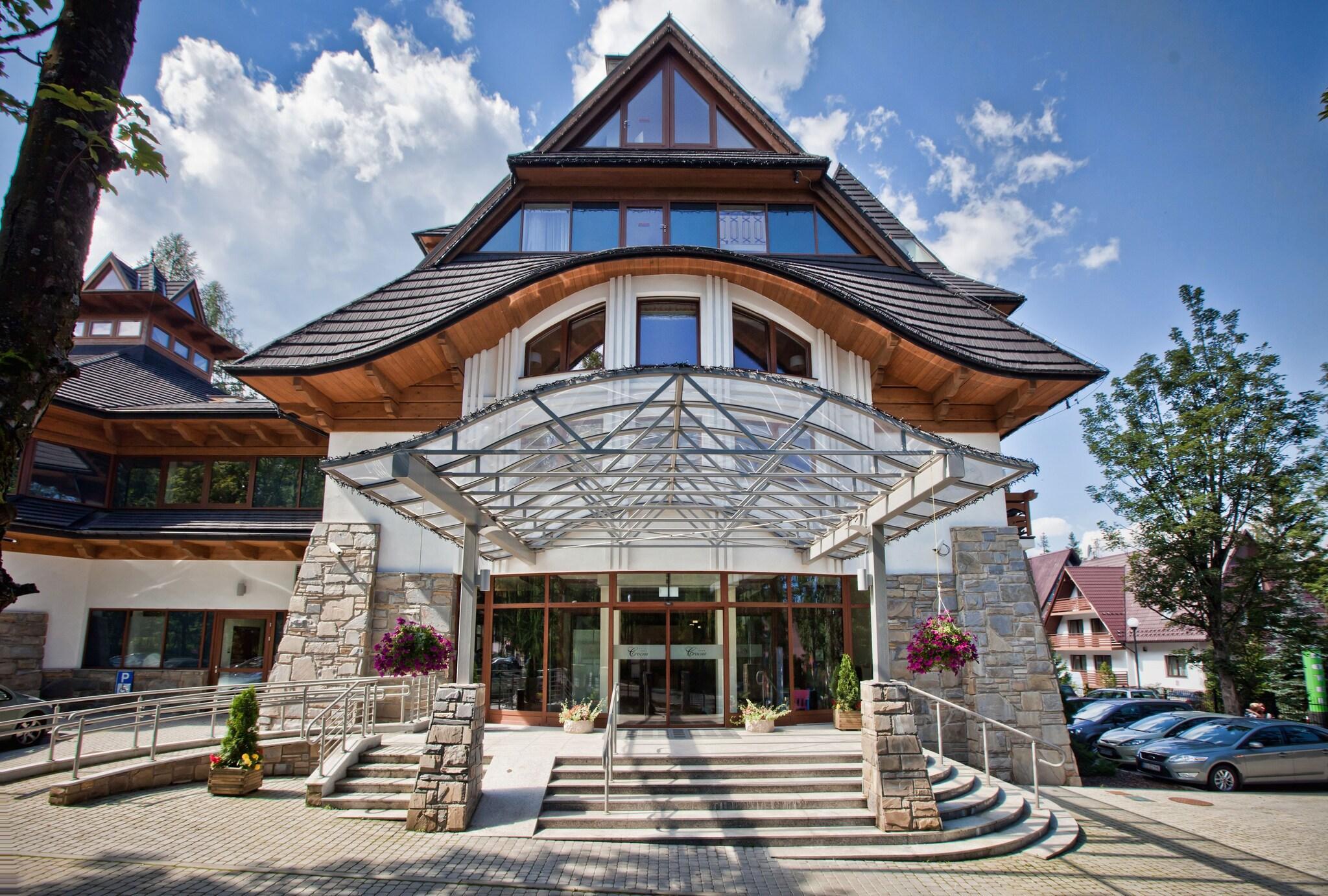 Vista Exterior Hotel Crocus