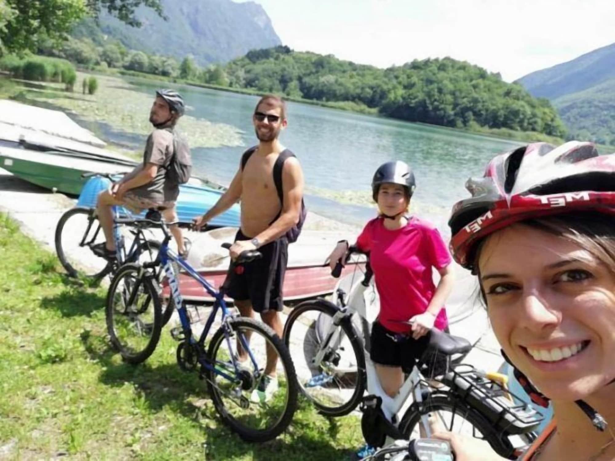 Instalaciones Recreativas SANTANGELA Hostel & Rooms