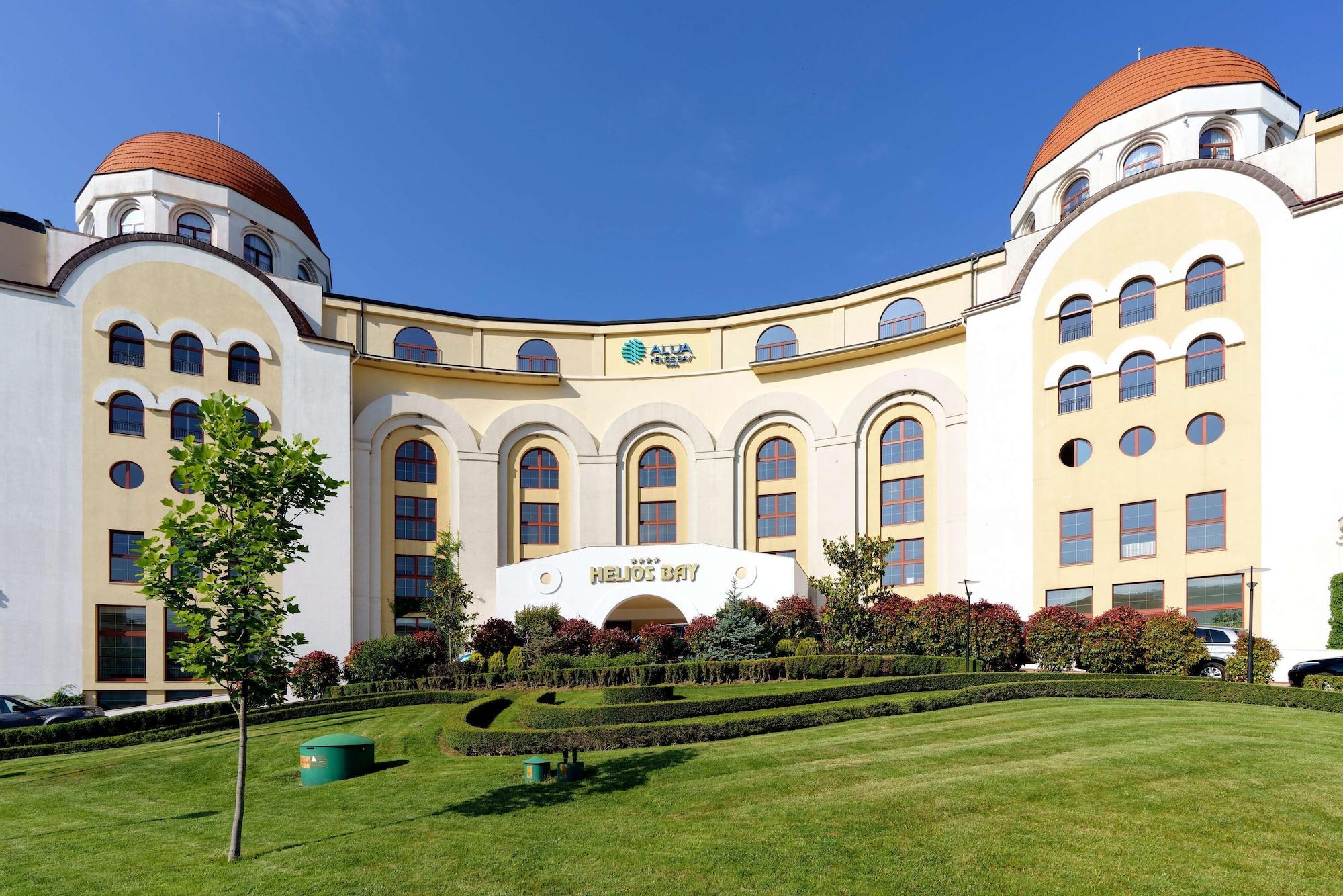 Vista Exterior Alua Helios Bay - All Inclusive