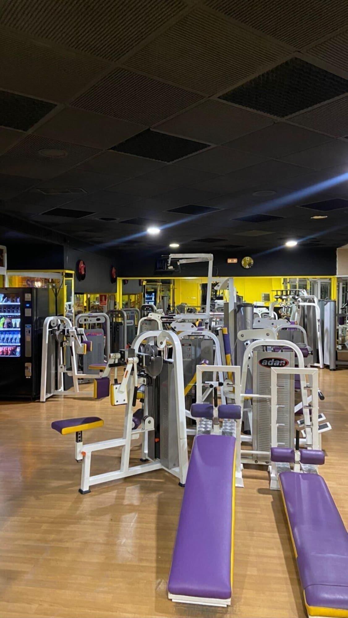 Gimnasio Apartamentos Magna Sevilla