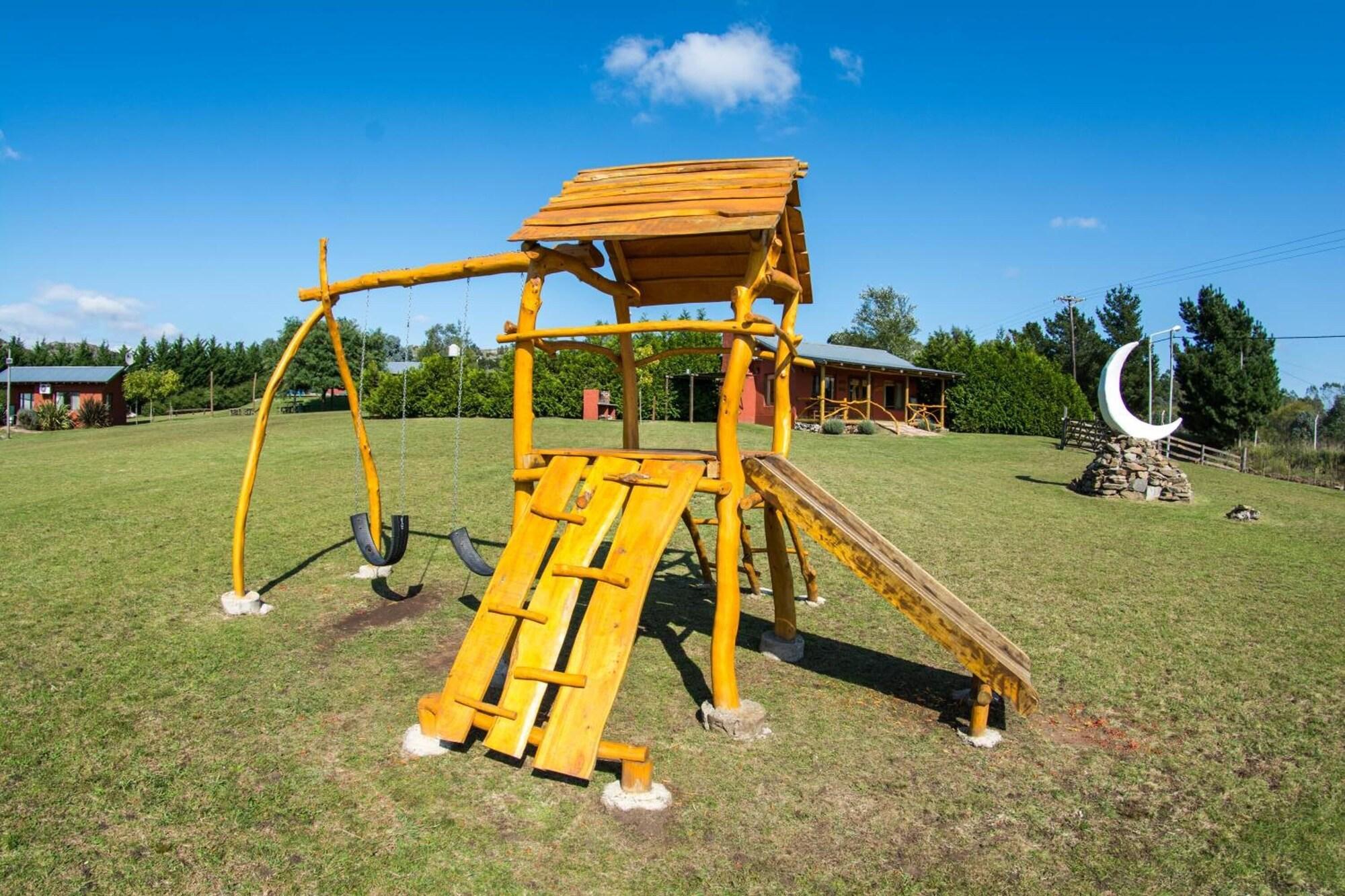 Instalaciones Recreativas Cabañas La Toscana