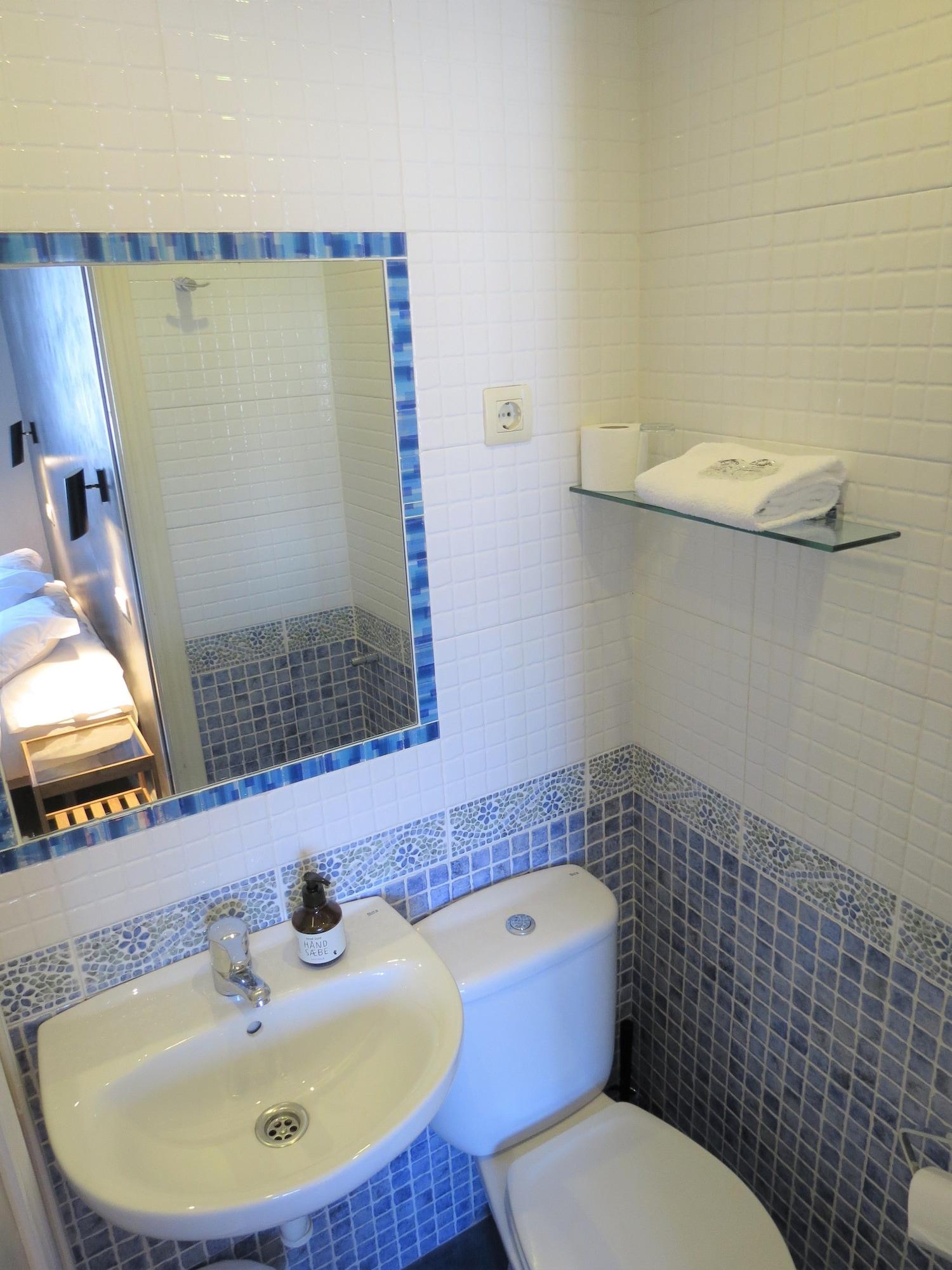 Equipamiento de Habitación Pension Don Claudio