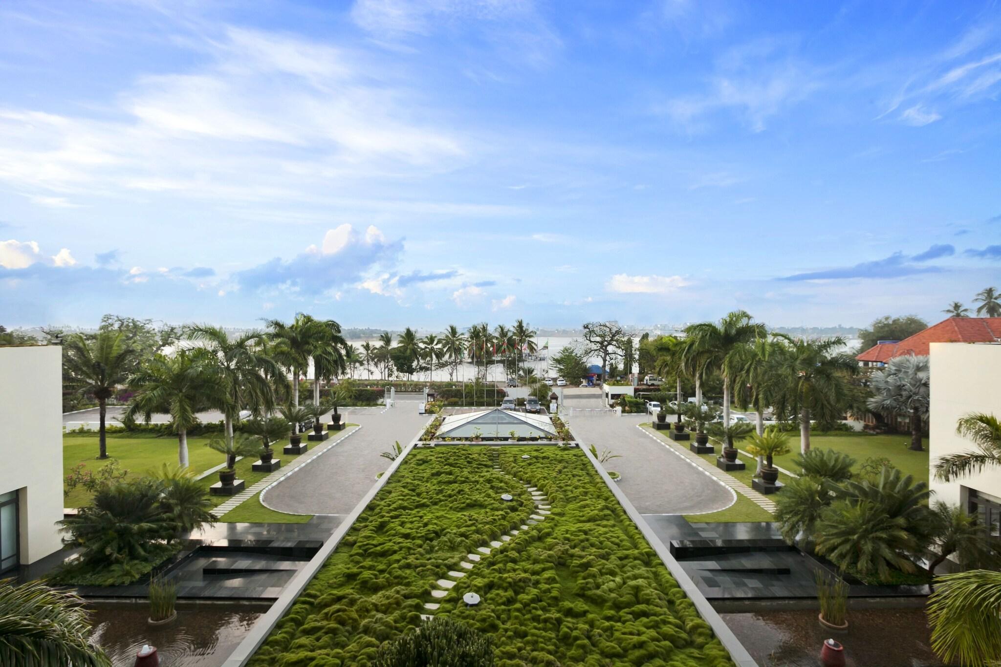 Vista Exterior Hyatt Regency Dar Es Salaam, The Kilimanjaro