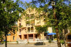 Alojamiento - Hotel Central