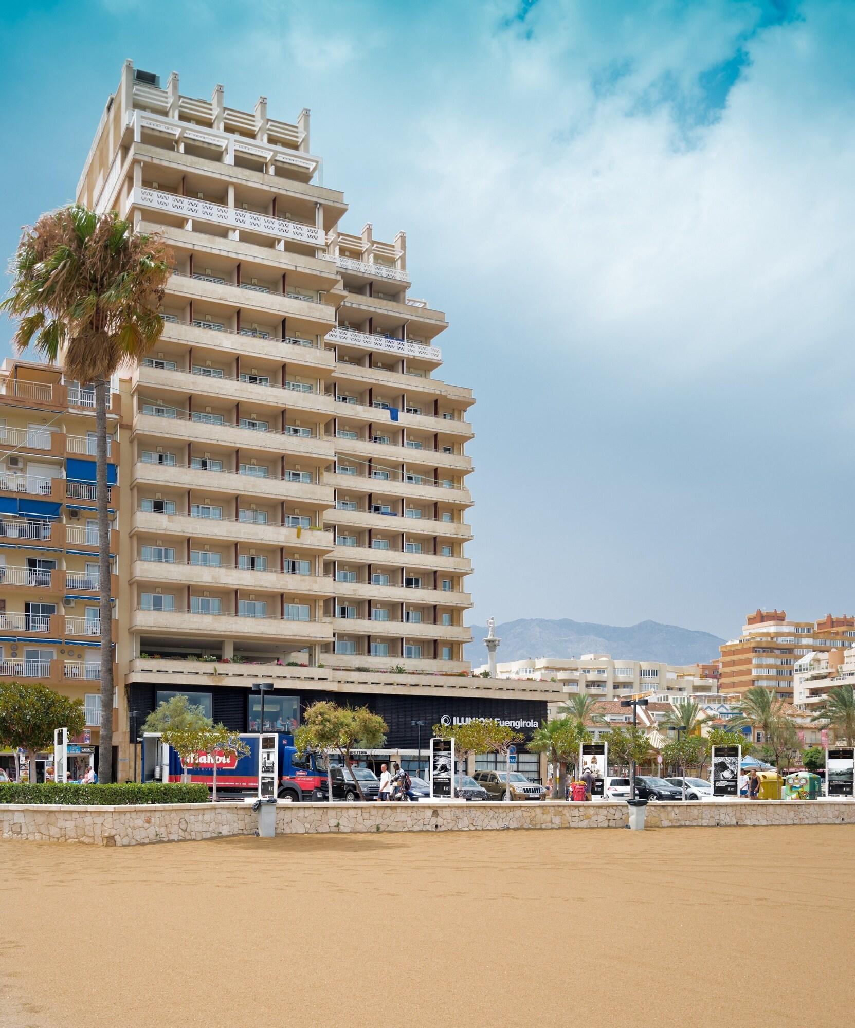 Vista Exterior Hotel ILUNION Fuengirola