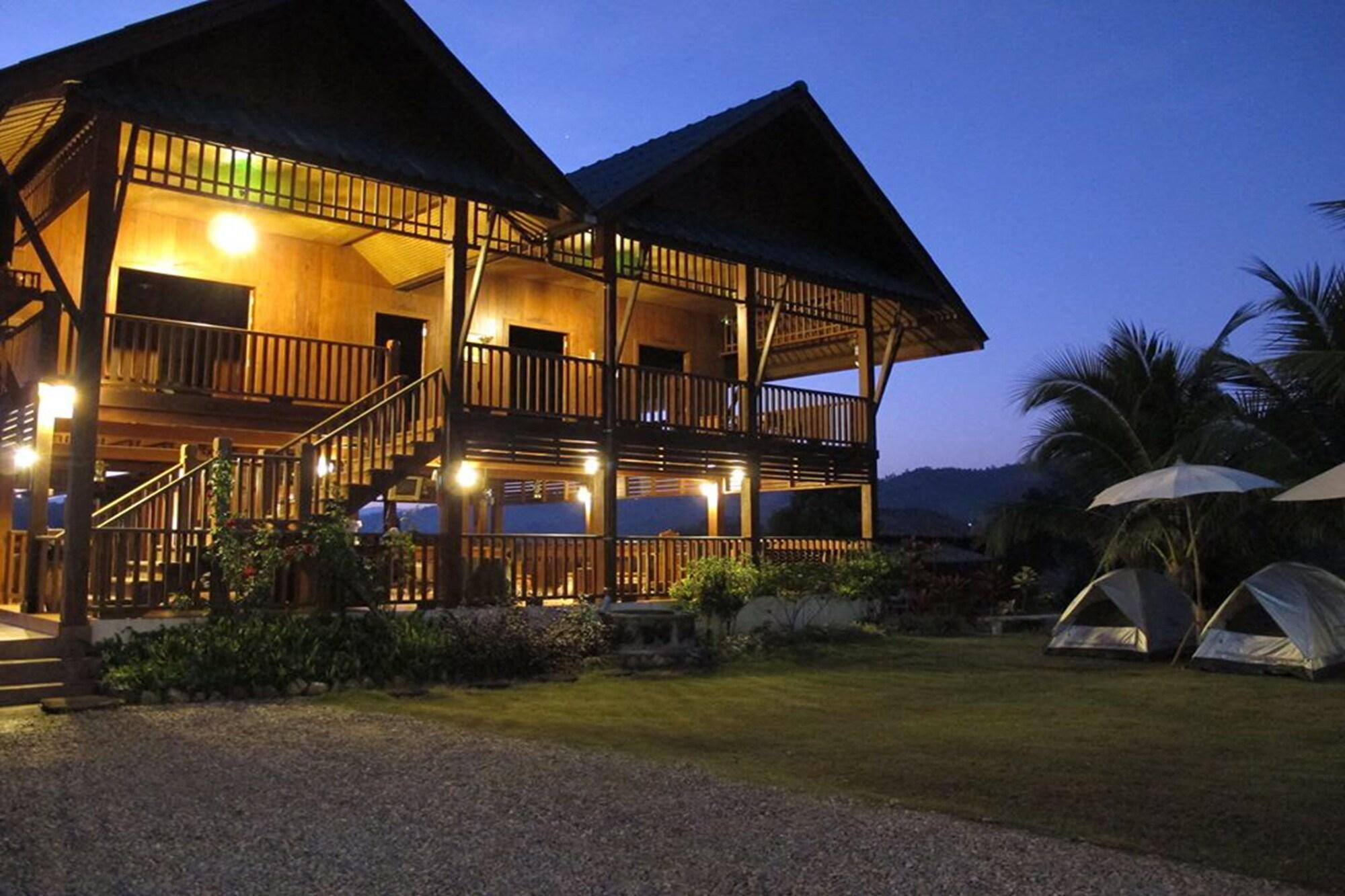 Varios Herntai Resort