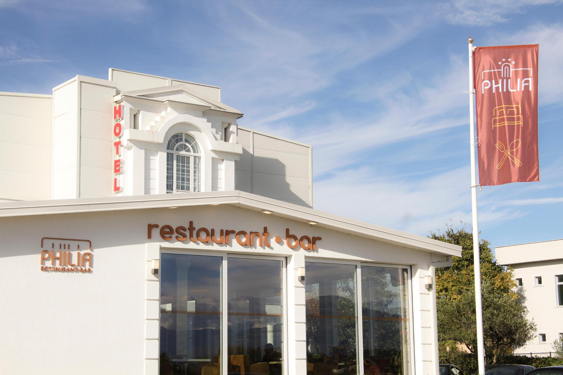 Vista Exterior Hotel Philia