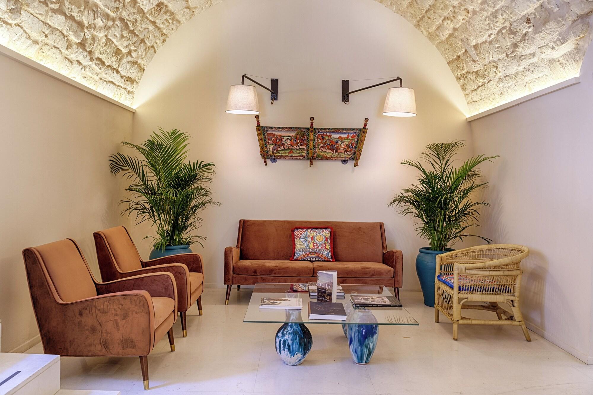 Vista Lobby Relais Antica Badia - San Maurizio 1619