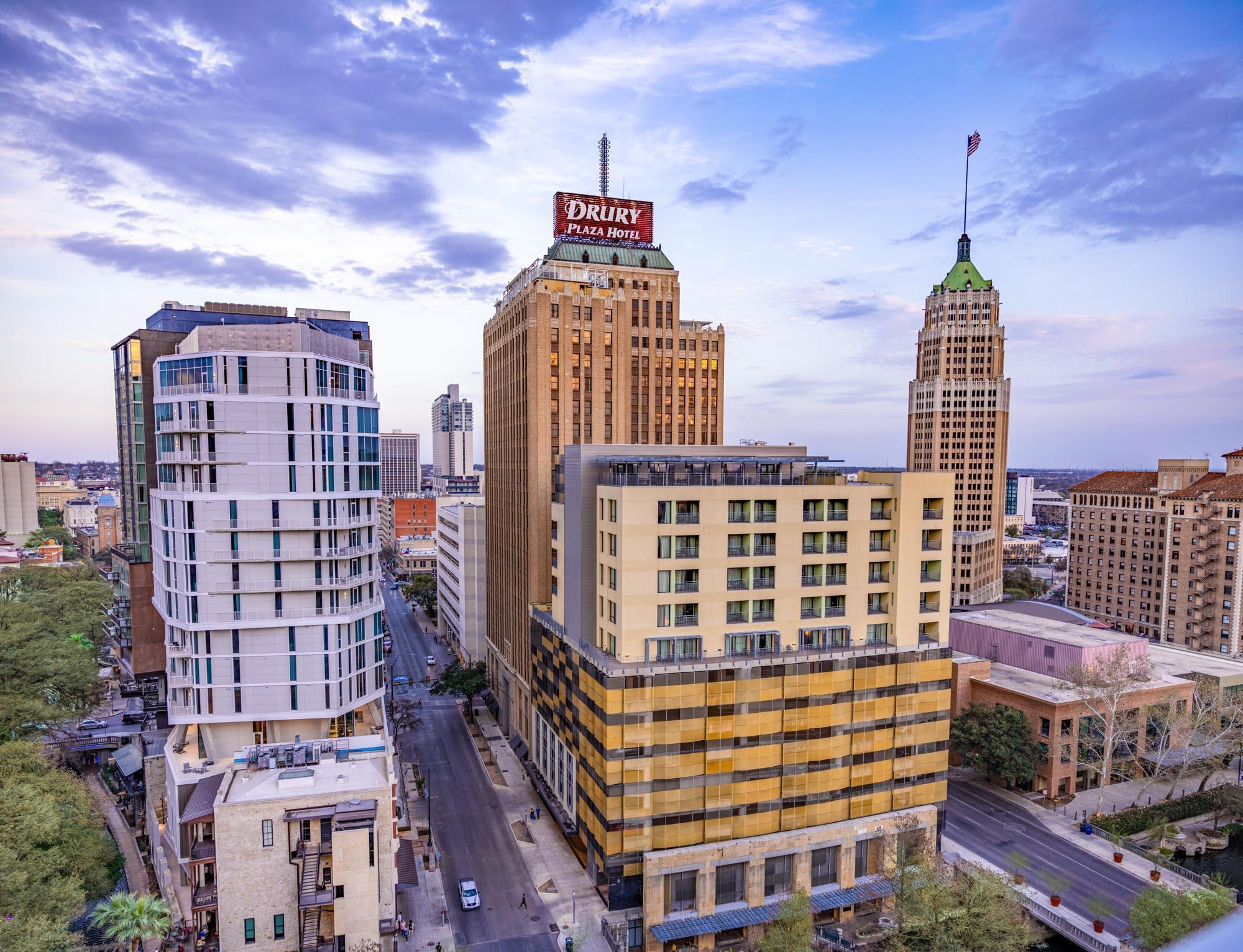 Vista Exterior Drury Plaza Hotel San Antonio Riverwalk