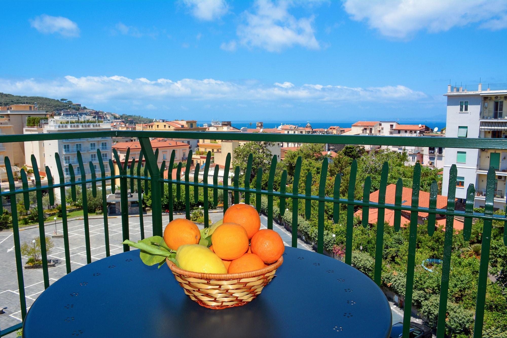 Varios Sunset Home Sorrento