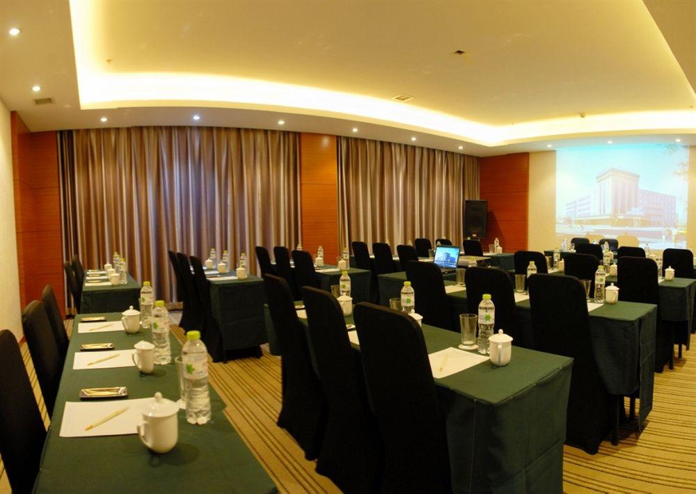 Sala de Reuniones Days Inn Frontier Qingdao Airport