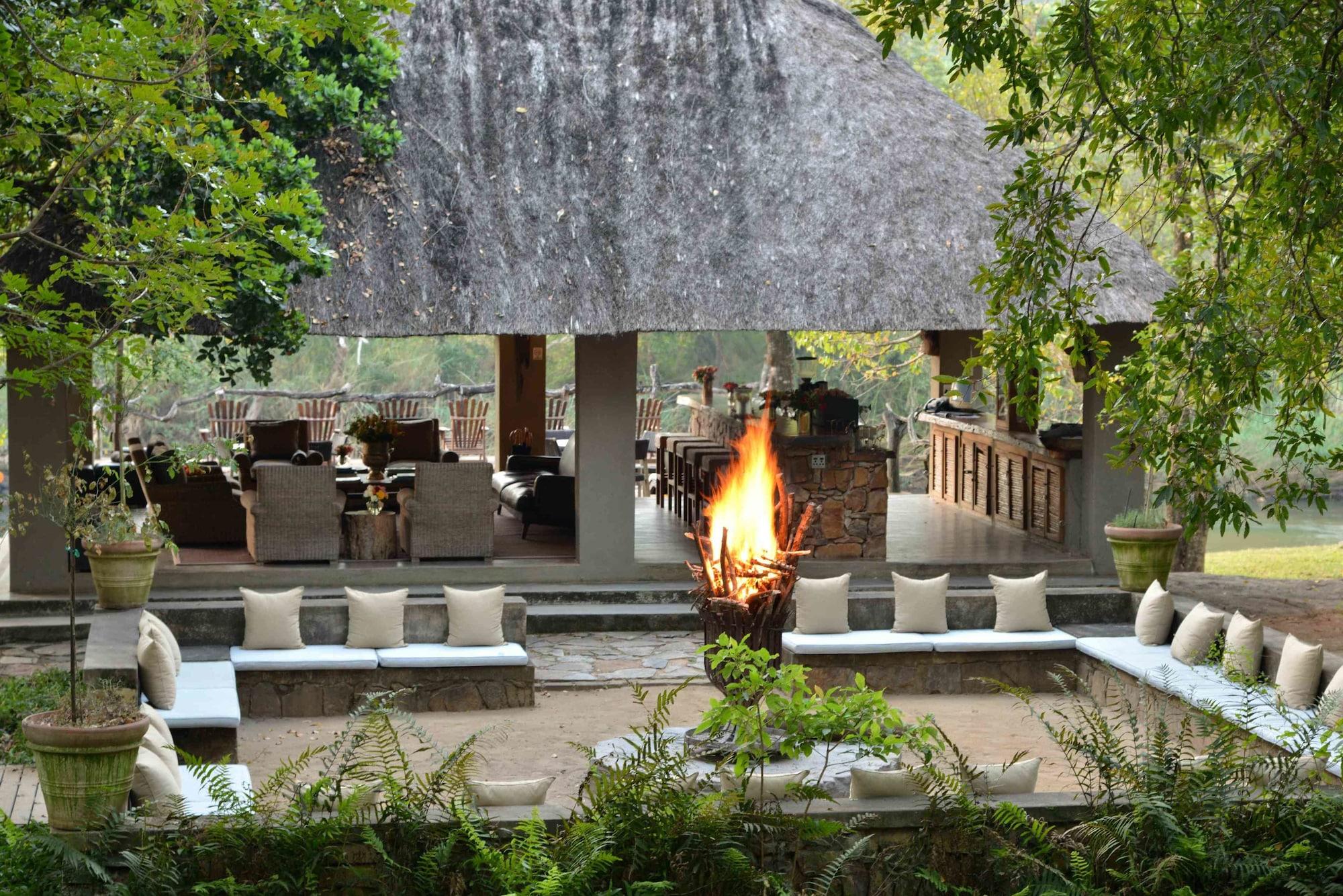 Bar/Salón Summerfields Rose Retreat & Spa