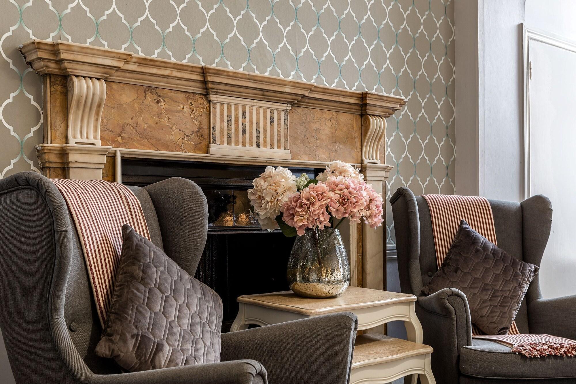Vista Lobby Clifden House by Nina