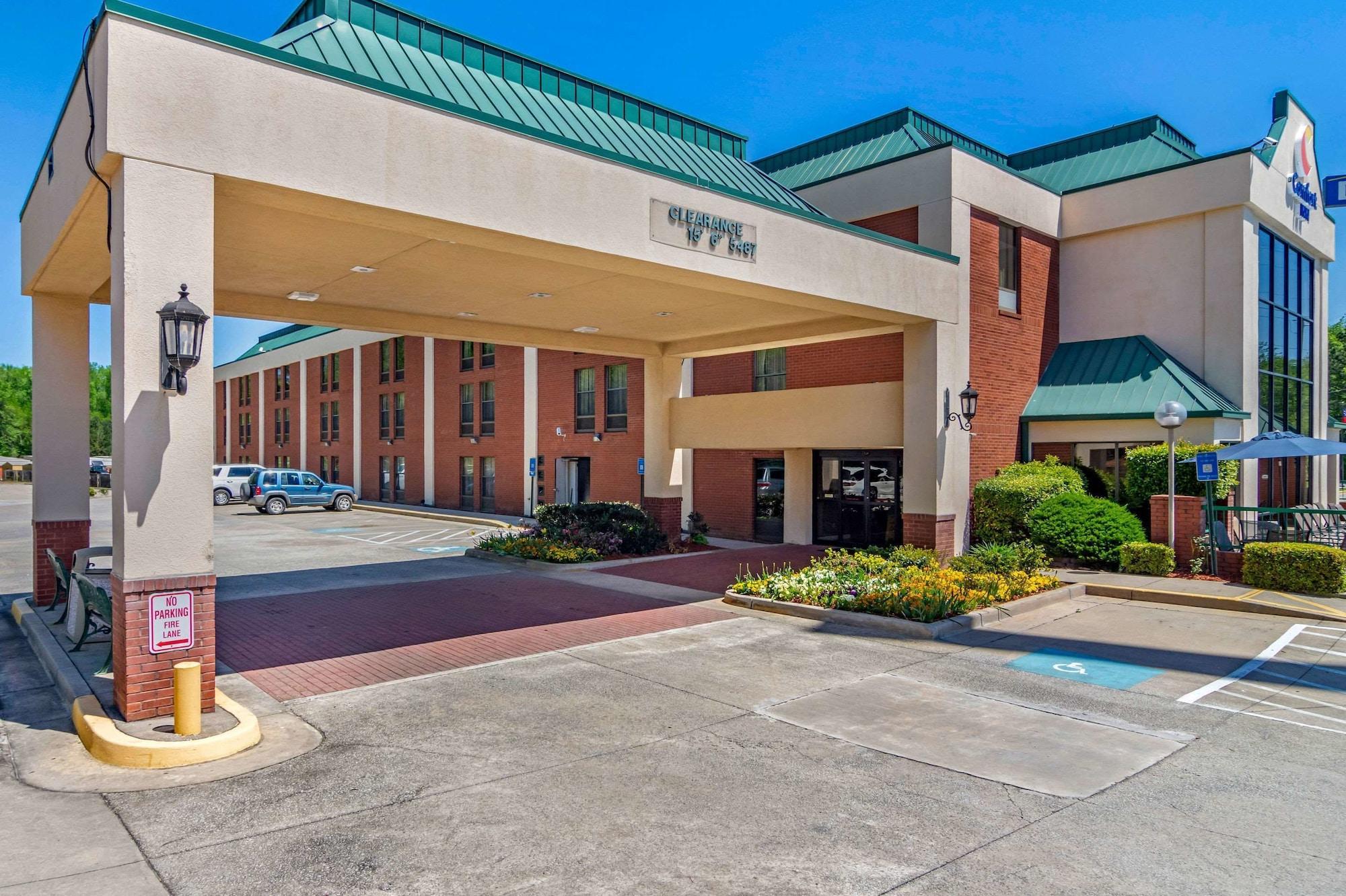Vista Exterior Comfort Inn Douglasville - Atlanta West