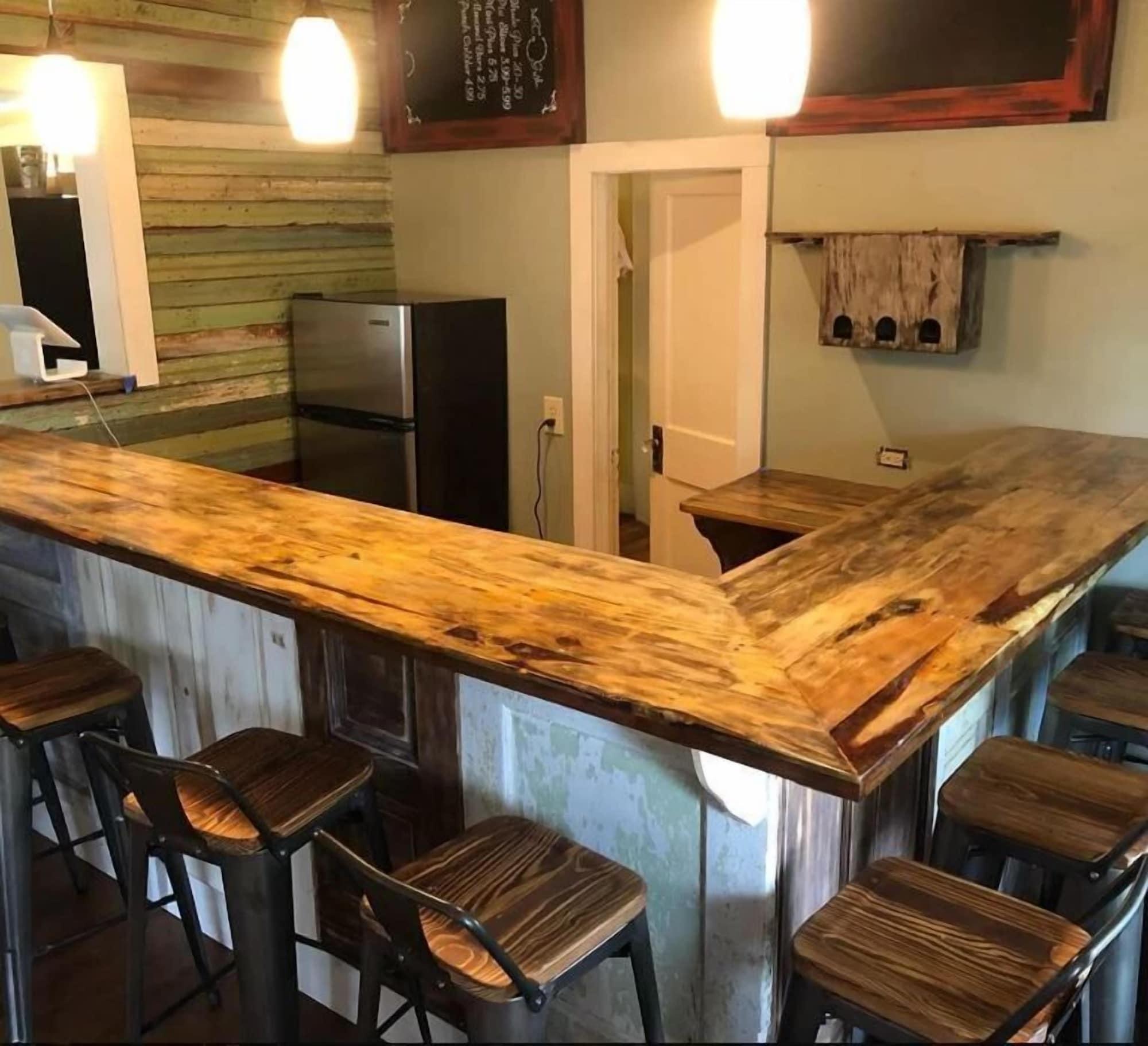 Restaurant Silver Sycamore