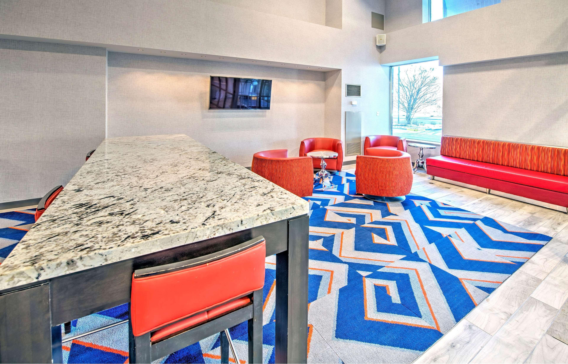 Vista Lobby Hampton Inn by Hilton Ottawa