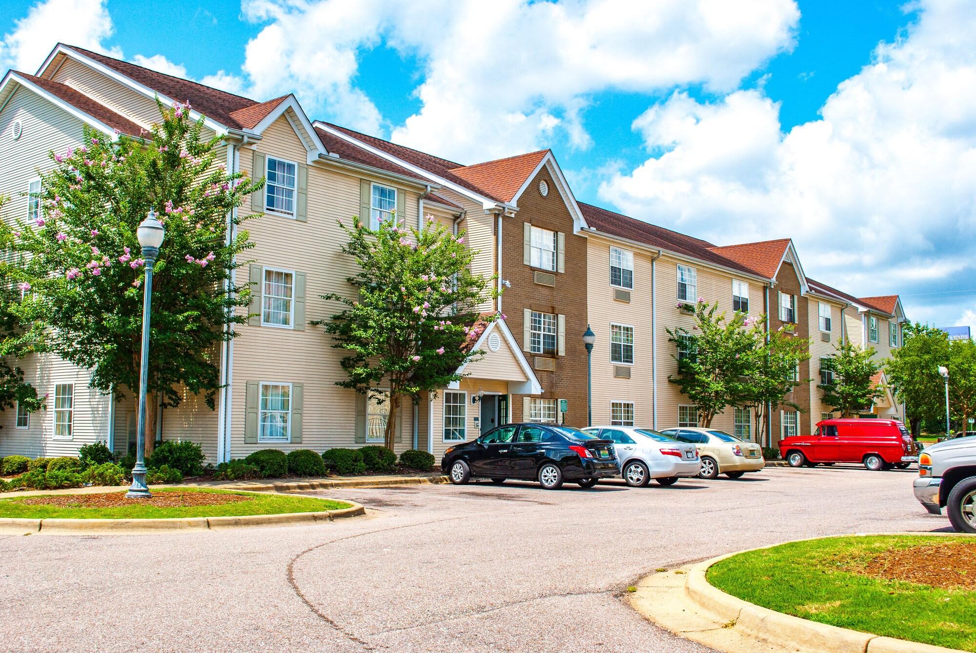 Vista Exterior Siegel Select Montgomery