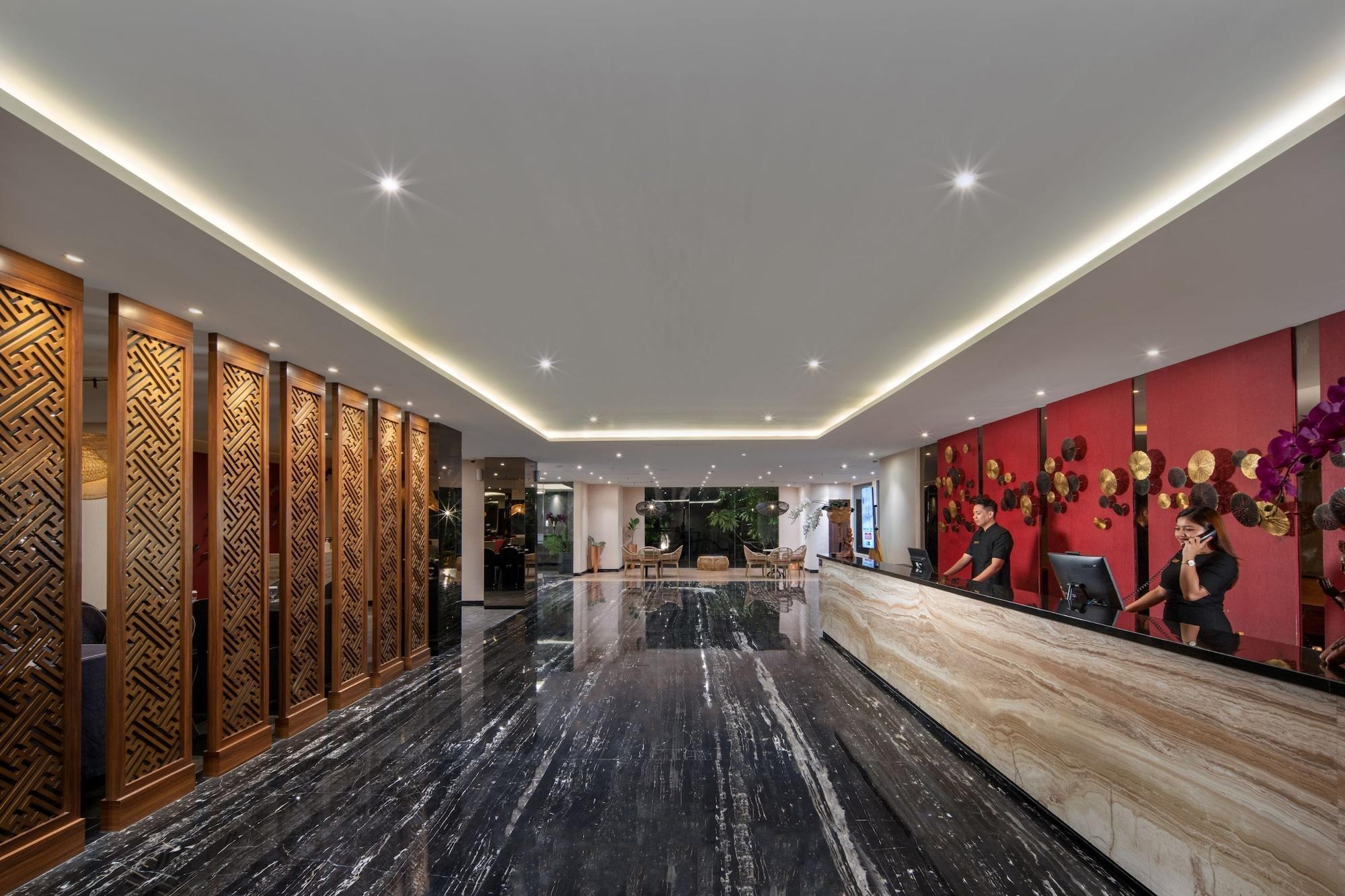 Vista Exterior Four Star by Trans Hotel Sanur