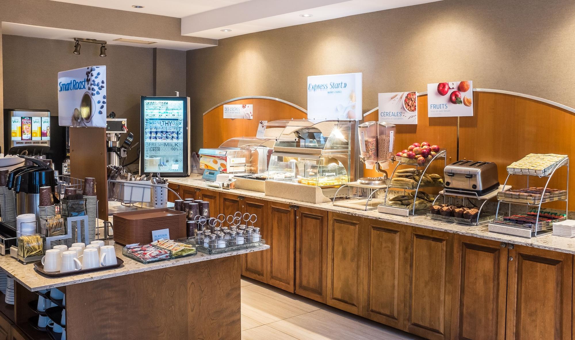Restaurant Holiday Inn Express and Suites Tremblant by IHG